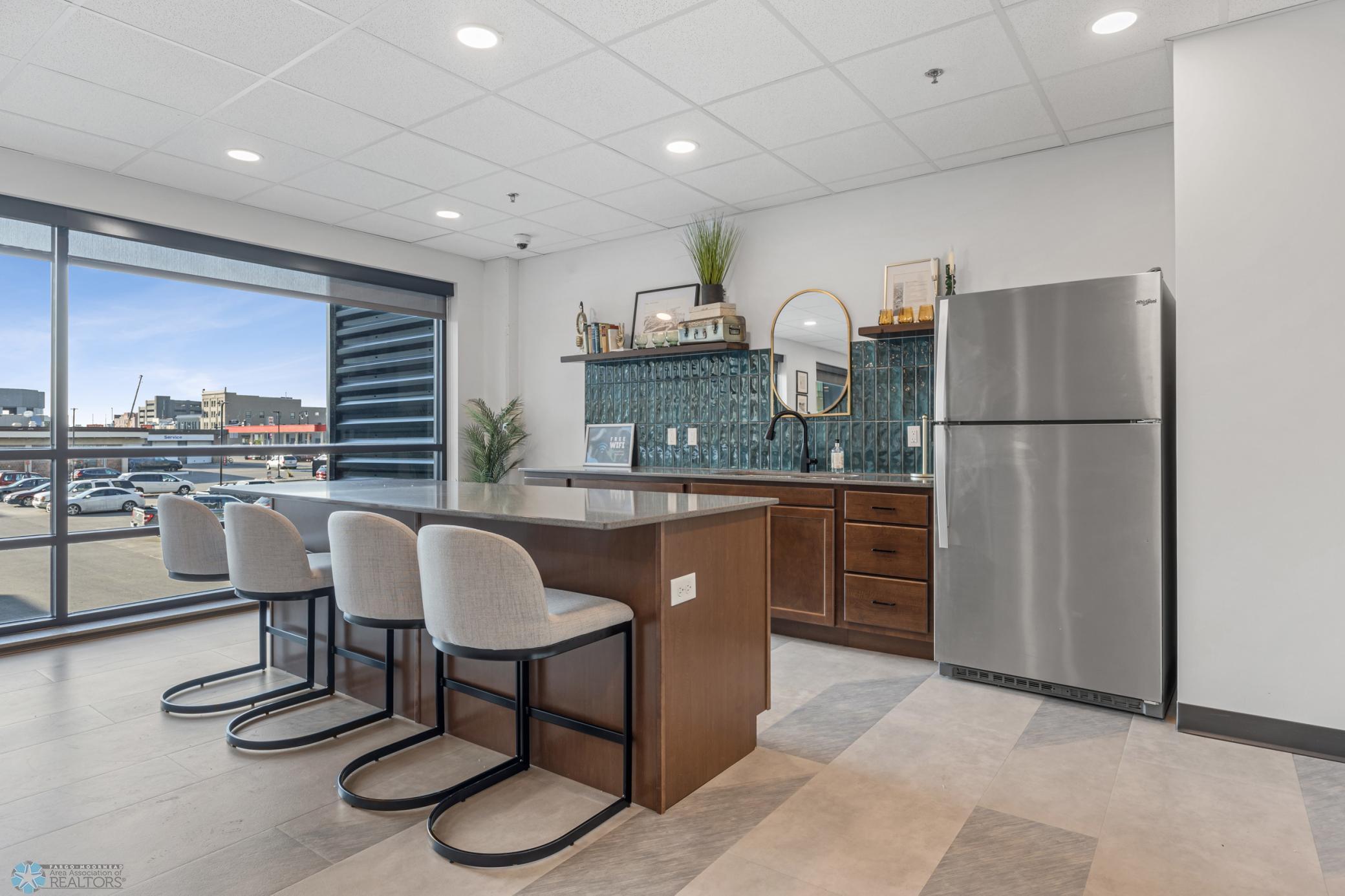 300 Main Avenue Unit: 506