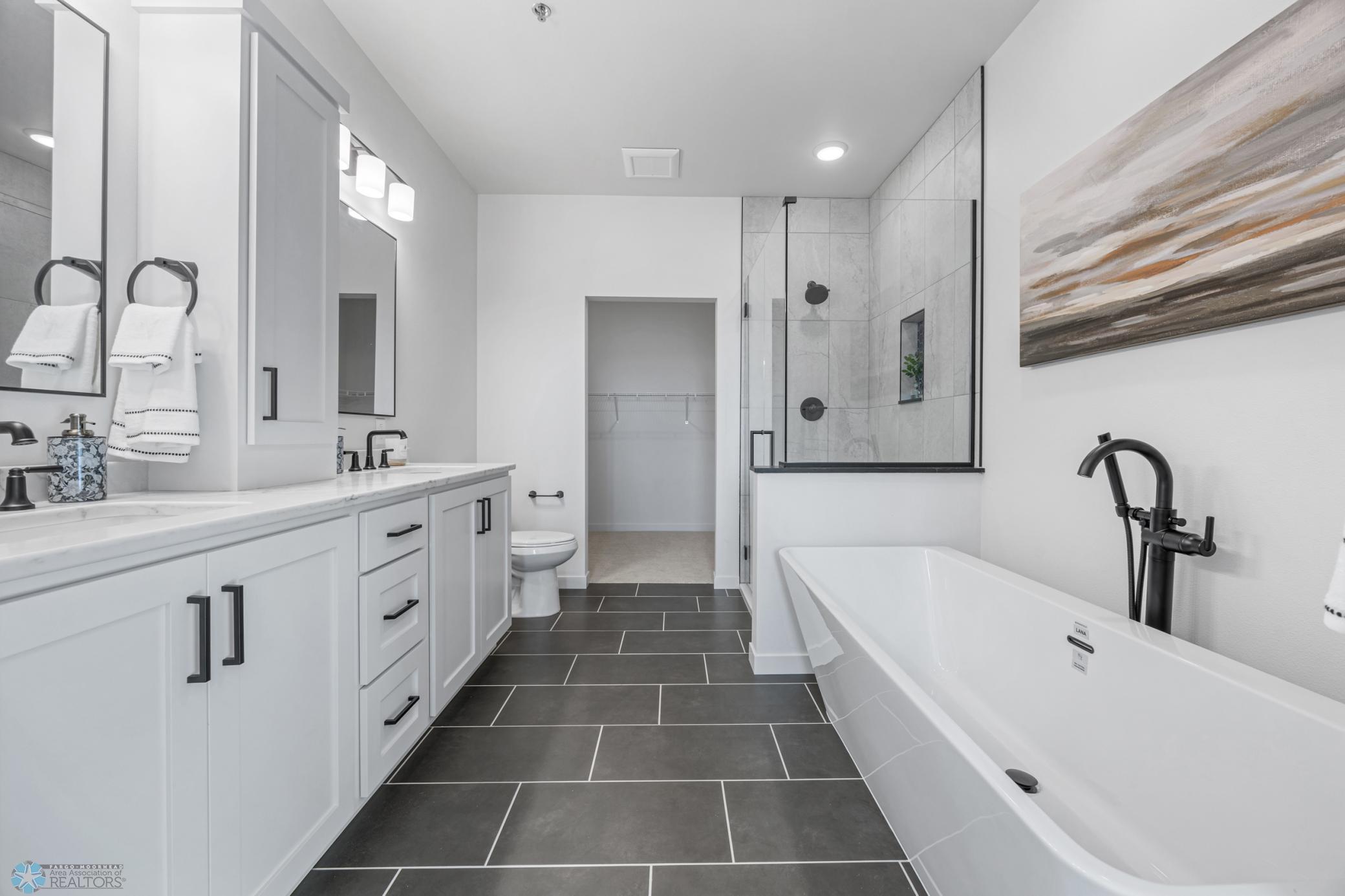 300 Main Avenue Unit: 506
