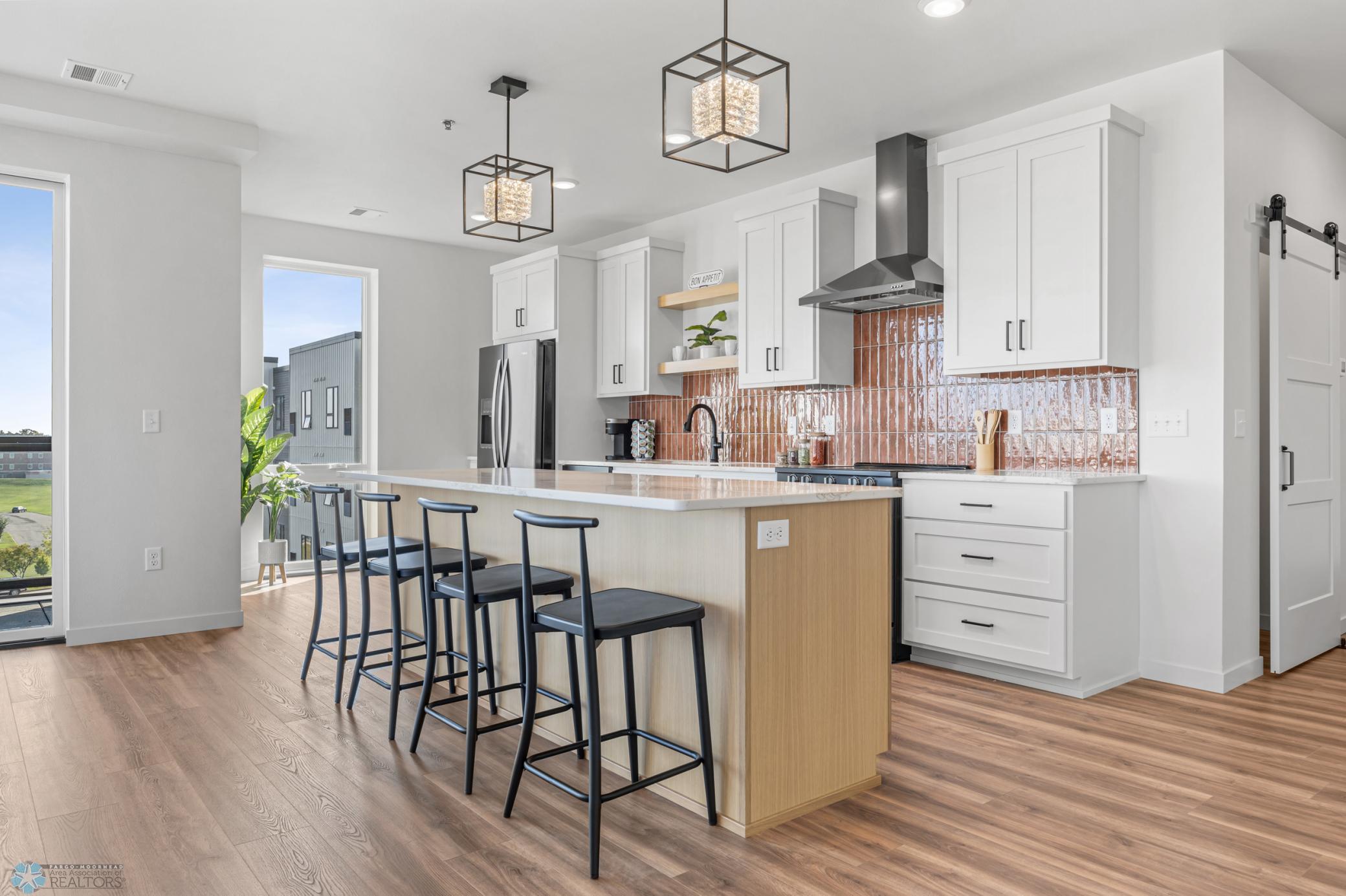 300 Main Avenue Unit: 506