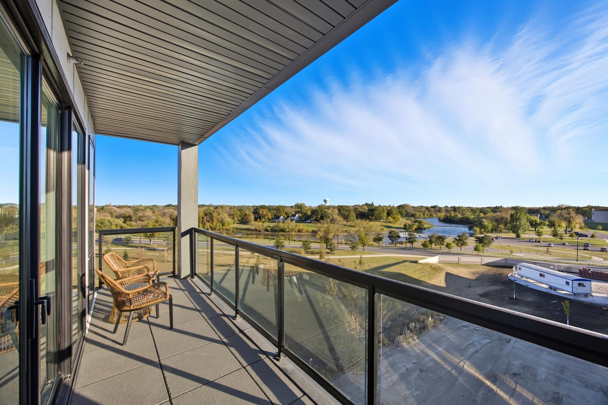 300 Main Avenue Unit: 506