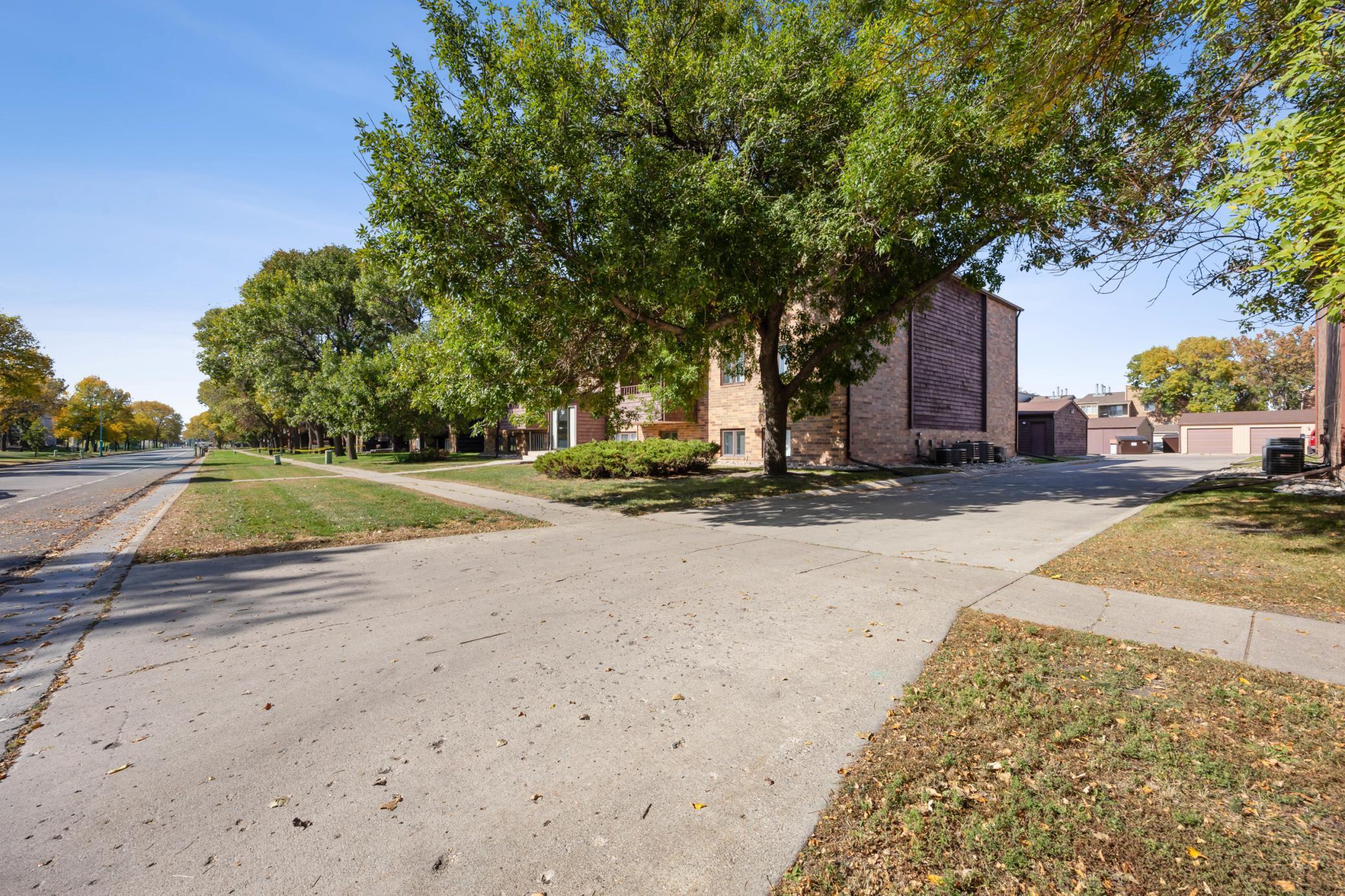 3253 17th Avenue S Unit: 101