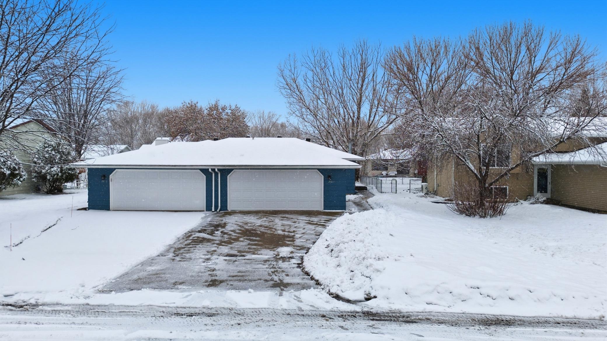 2811 26th Street Circle S