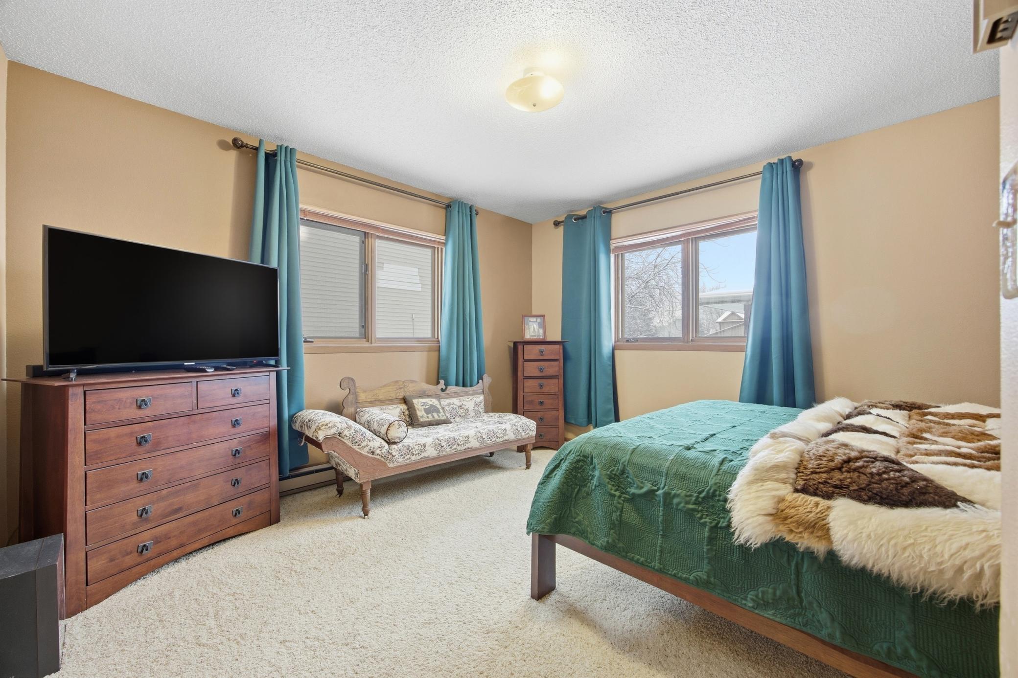 2811 26th Street Circle S