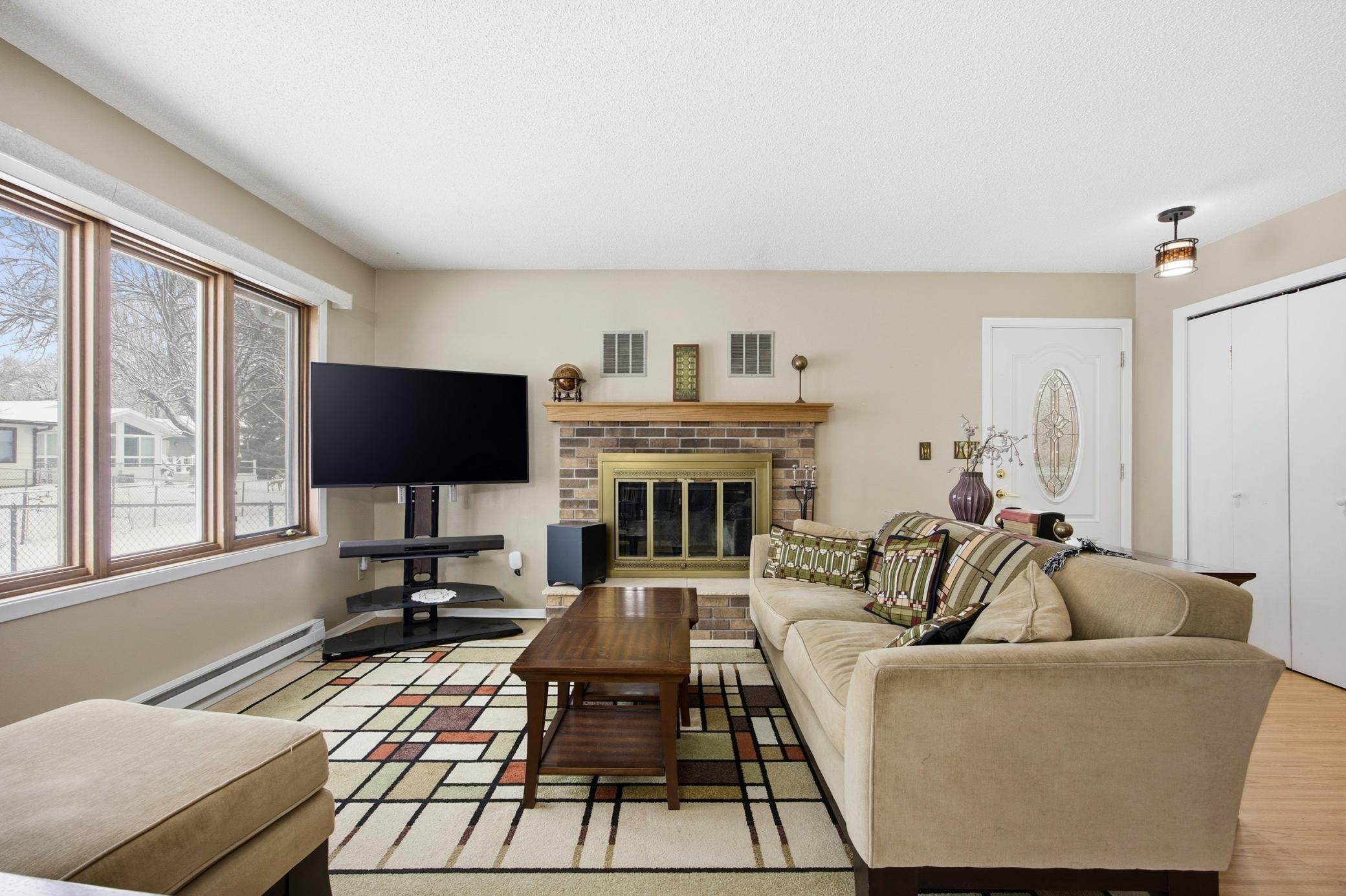 2811 26th Street Circle S