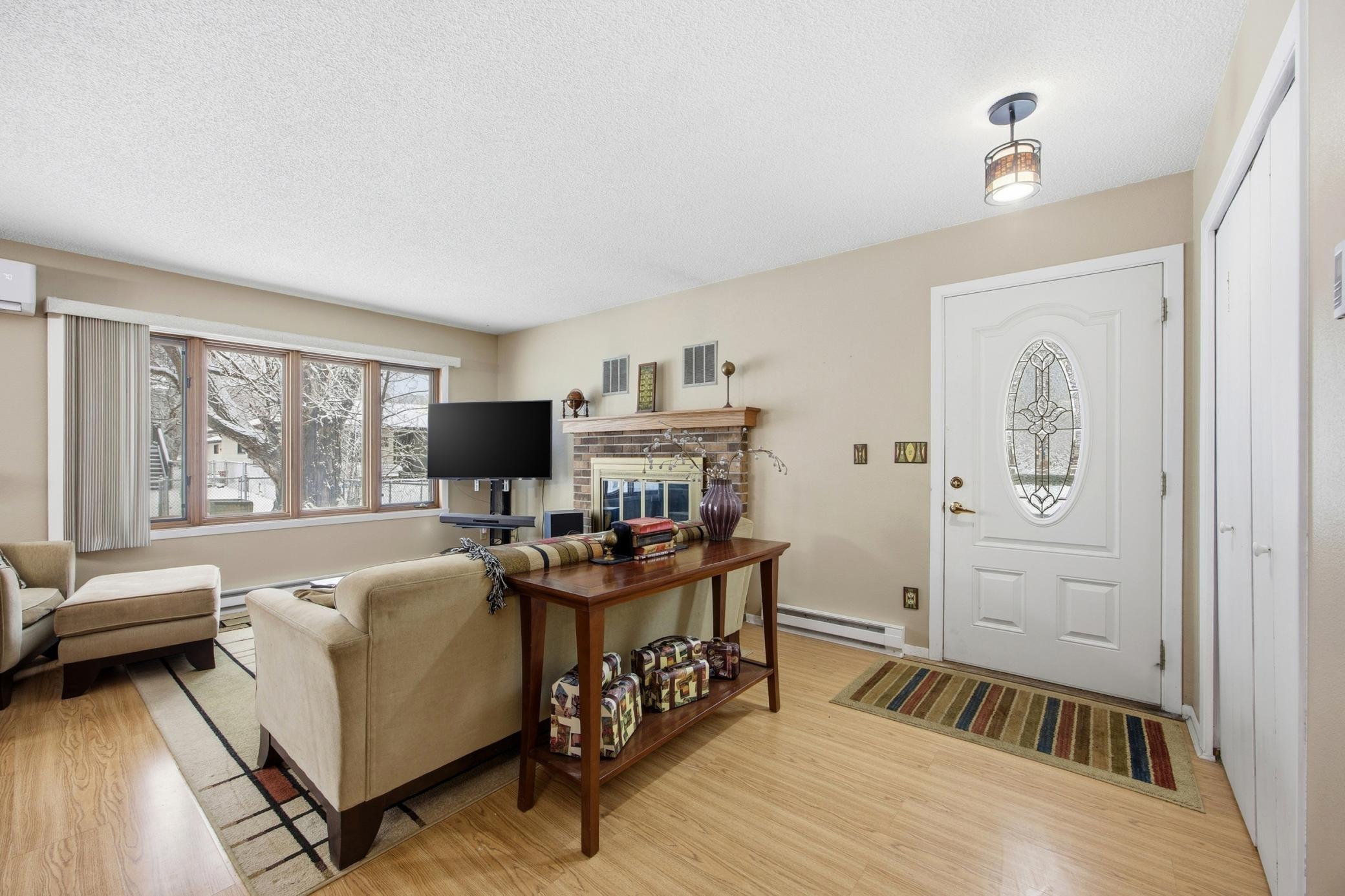 2811 26th Street Circle S