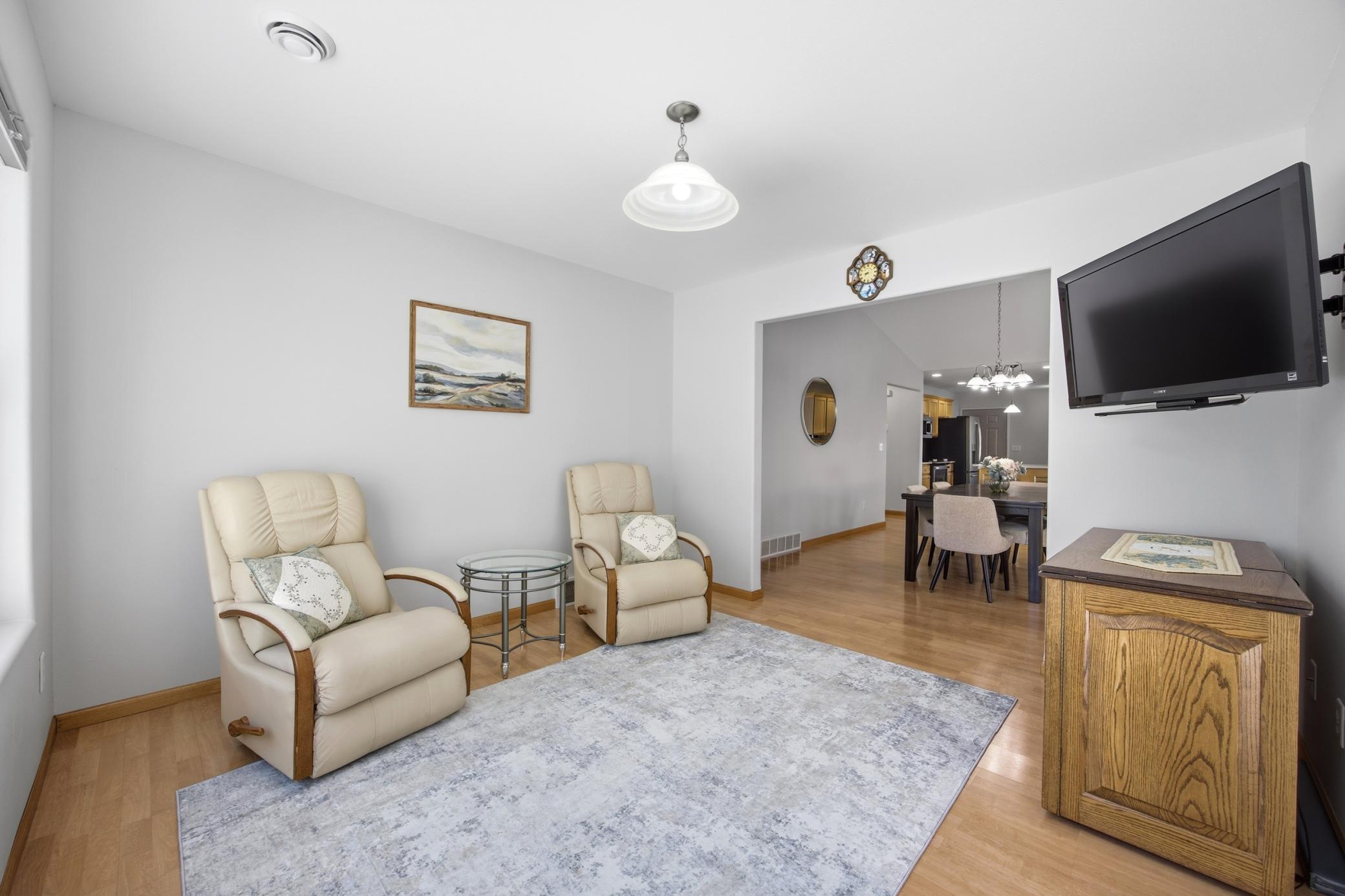 5323 University Drive S Unit: D
