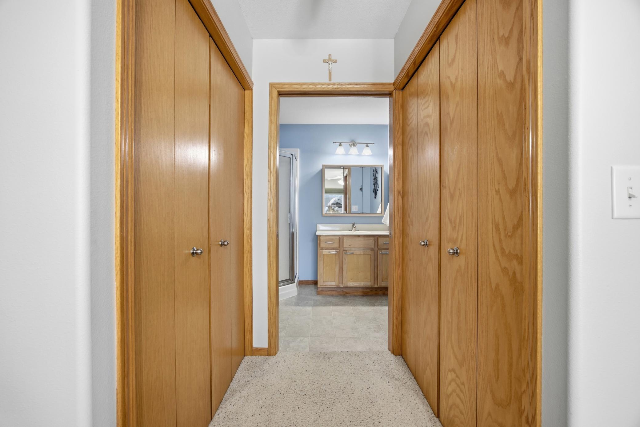 5323 University Drive S Unit: D