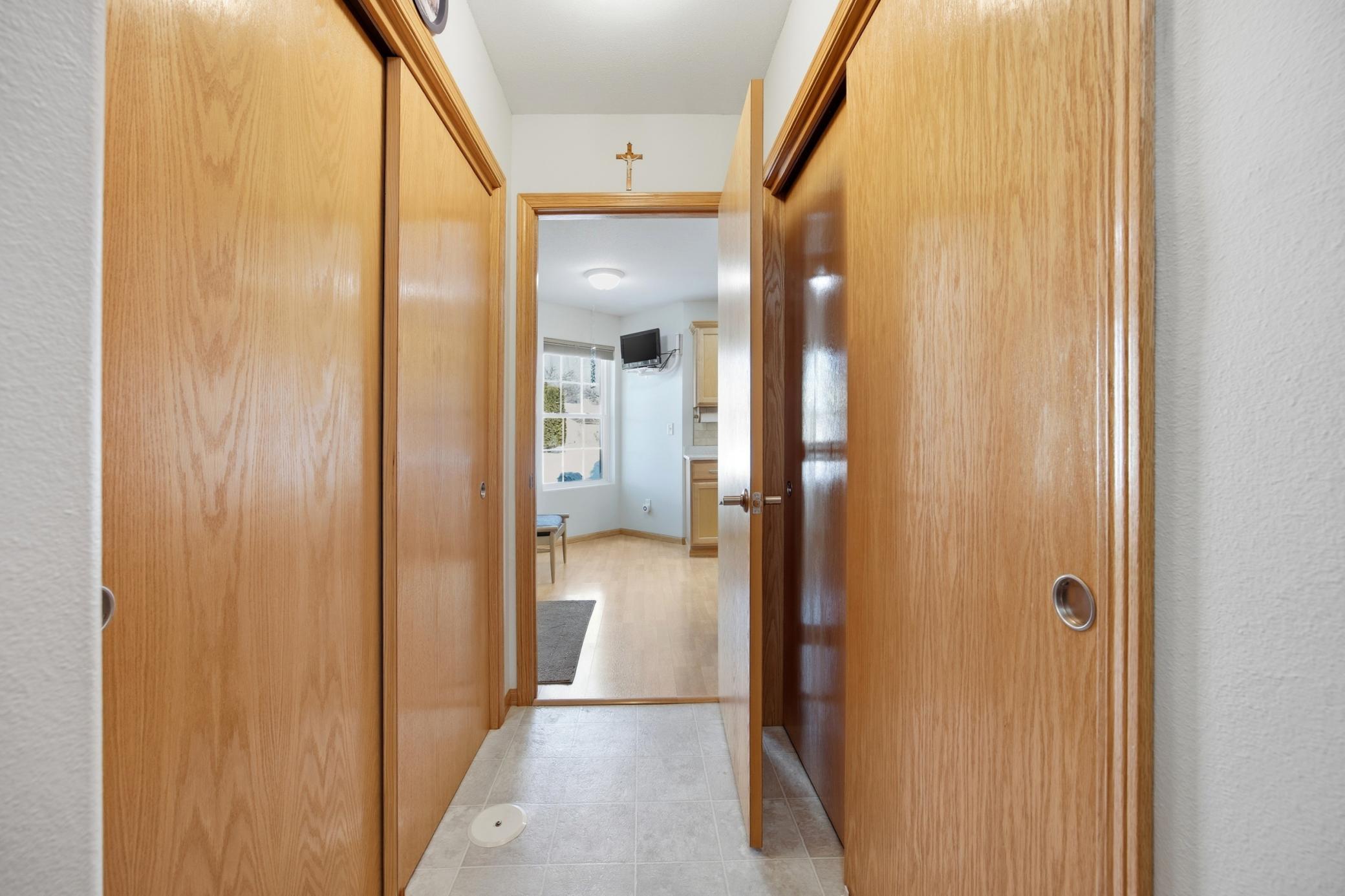 5323 University Drive S Unit: D