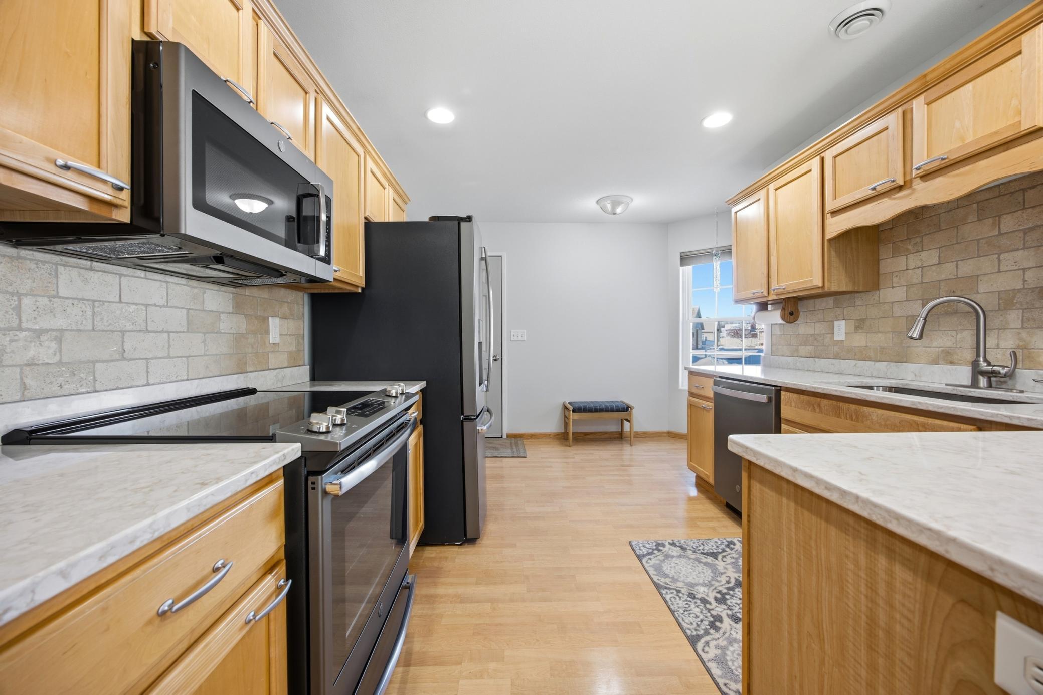 5323 University Drive S Unit: D