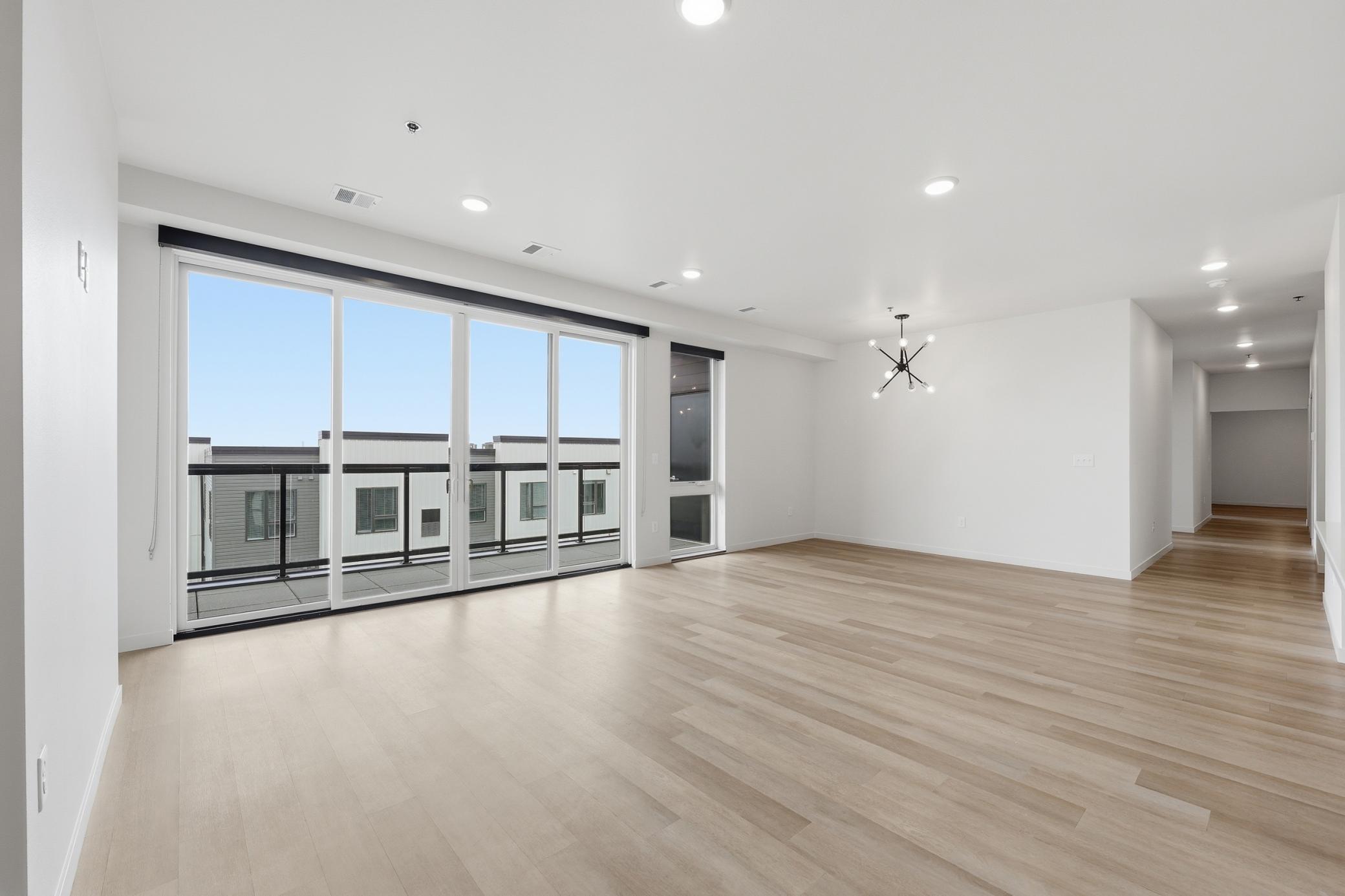 300 Main Avenue Unit: 604