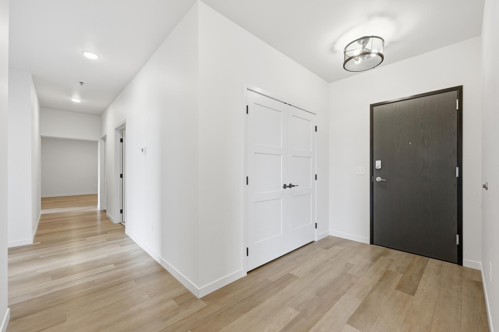 300 Main Avenue Unit: 604