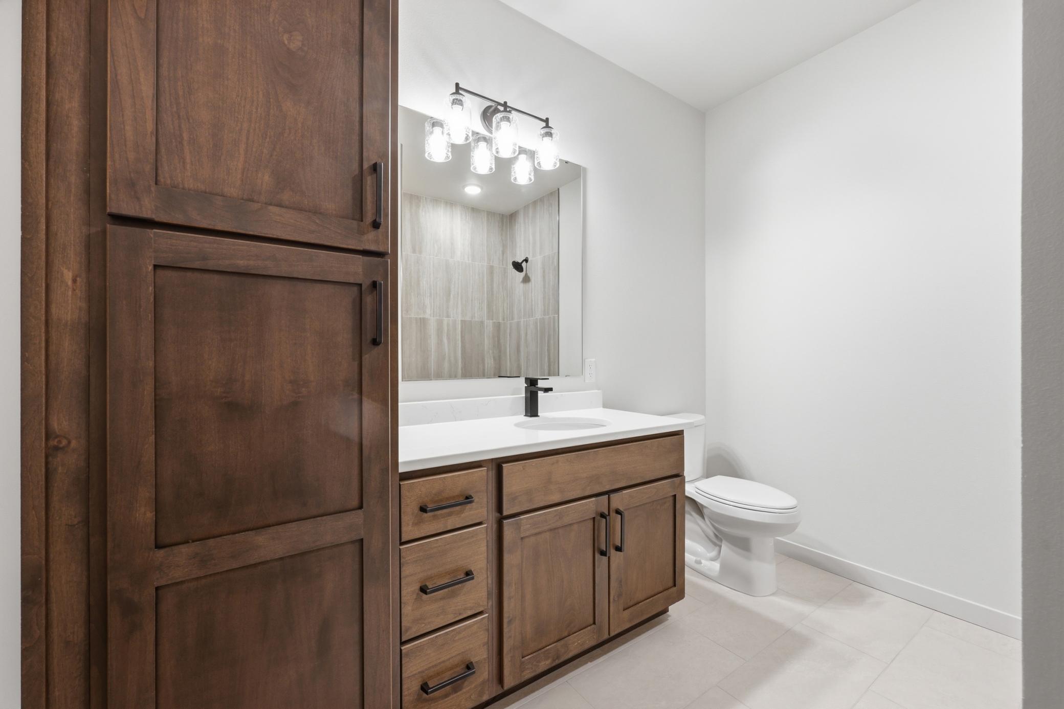 300 Main Avenue Unit: 604