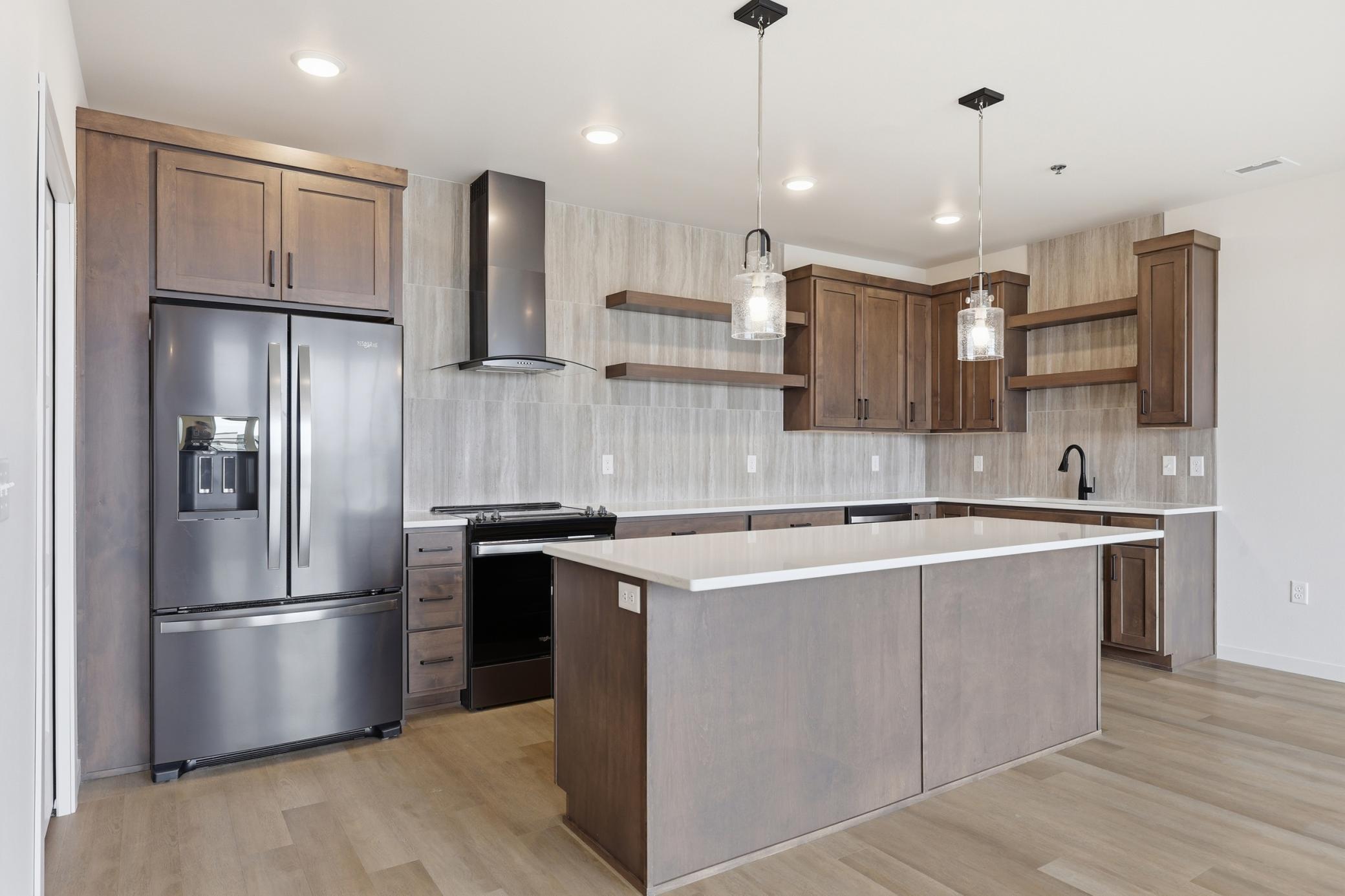 300 Main Avenue Unit: 604
