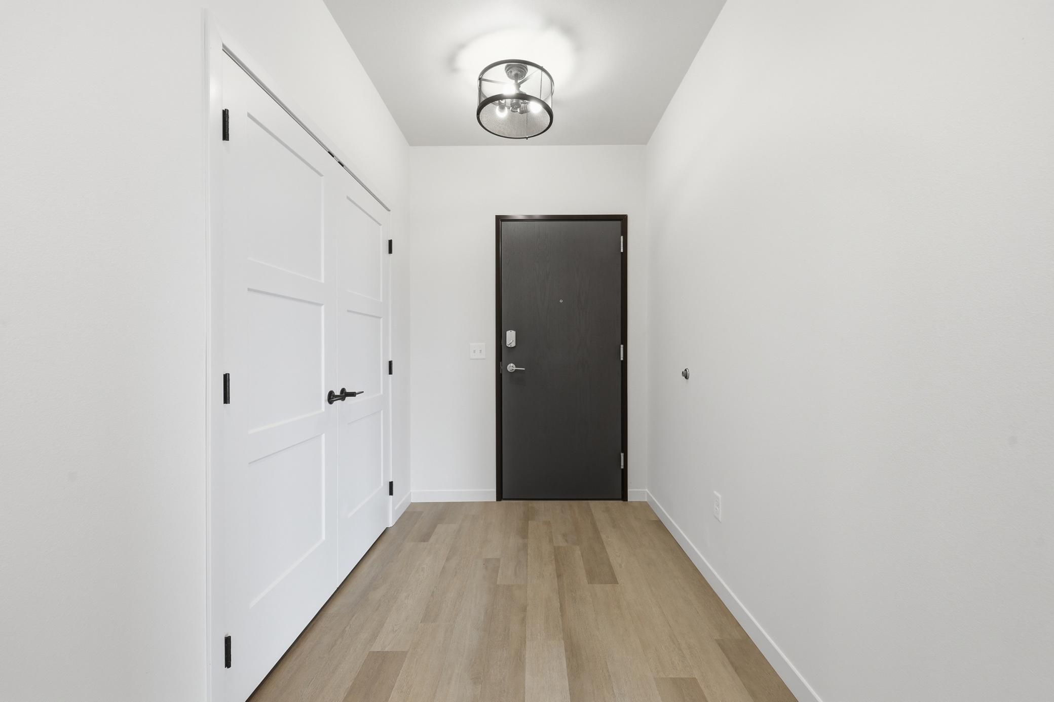 300 Main Avenue Unit: 604