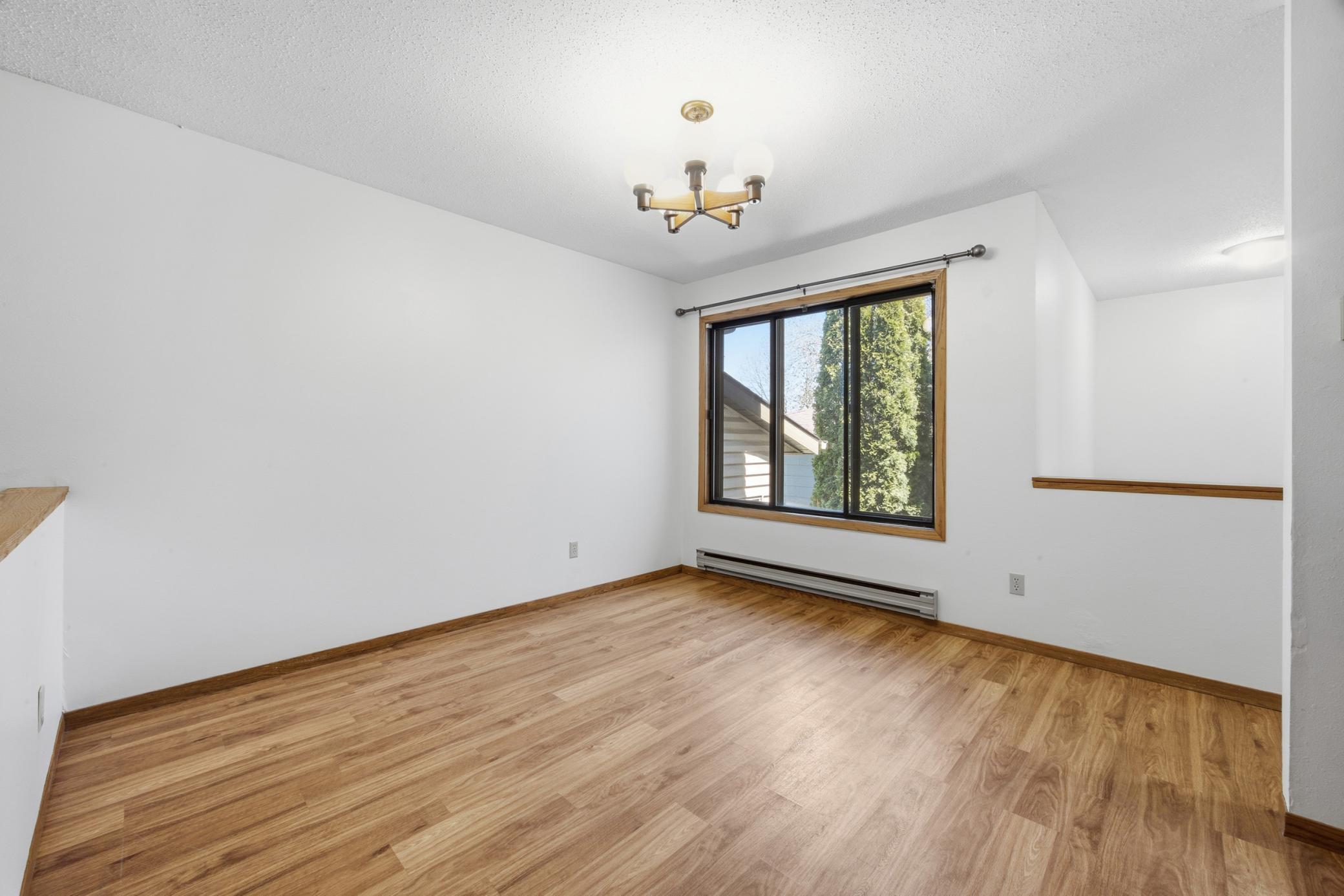 1908 20th Avenue S