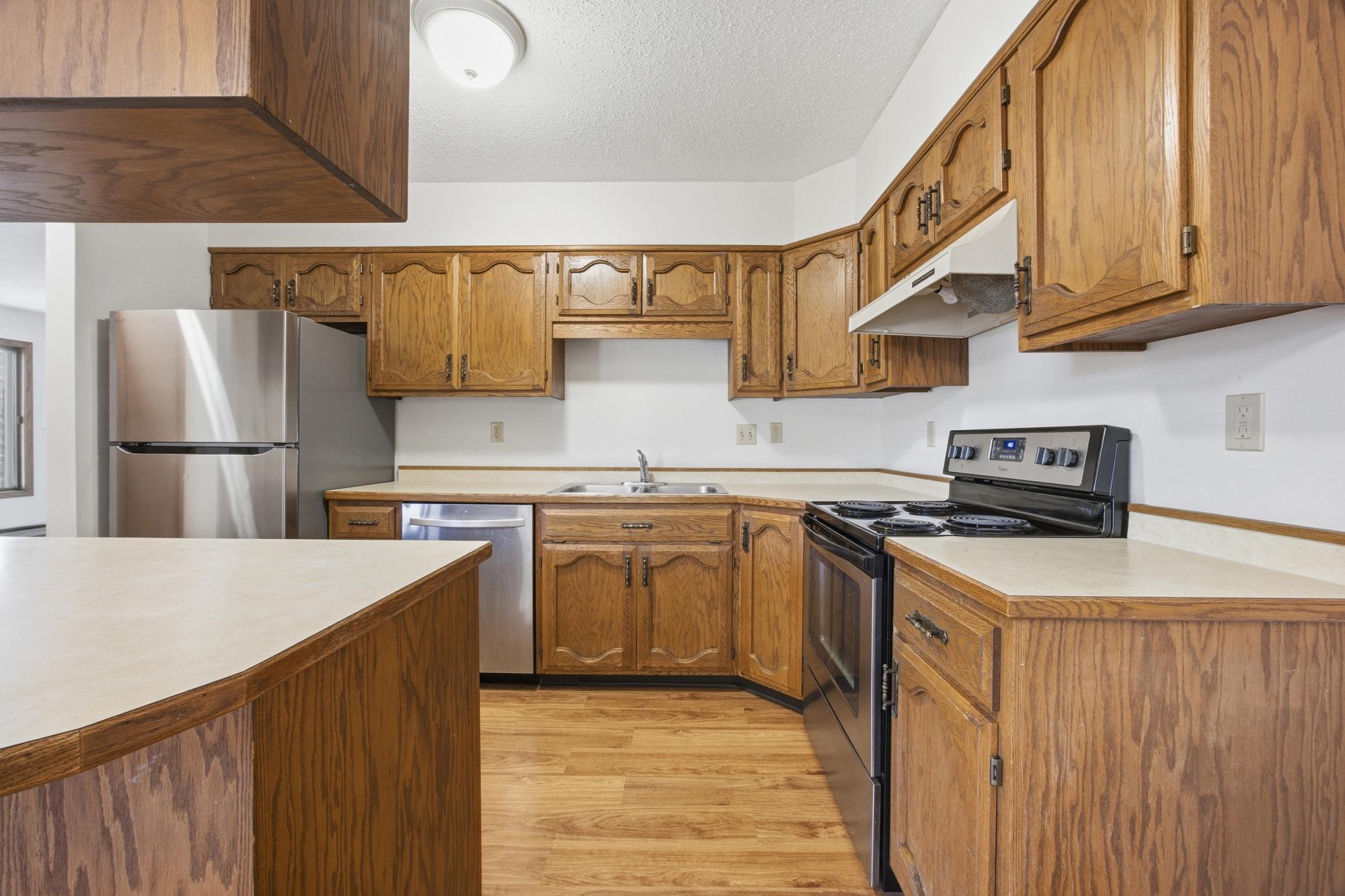 1908 20th Avenue S