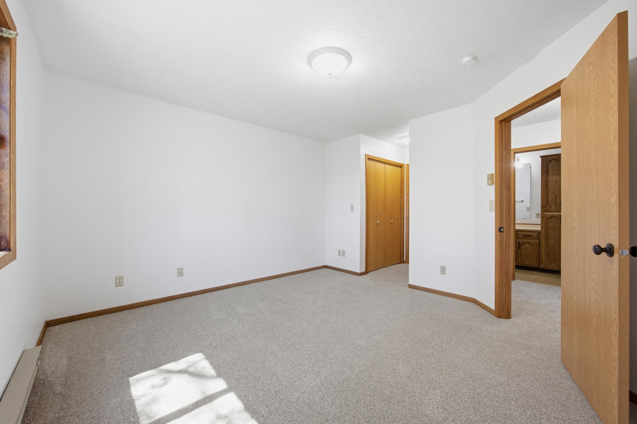 1908 20th Avenue S