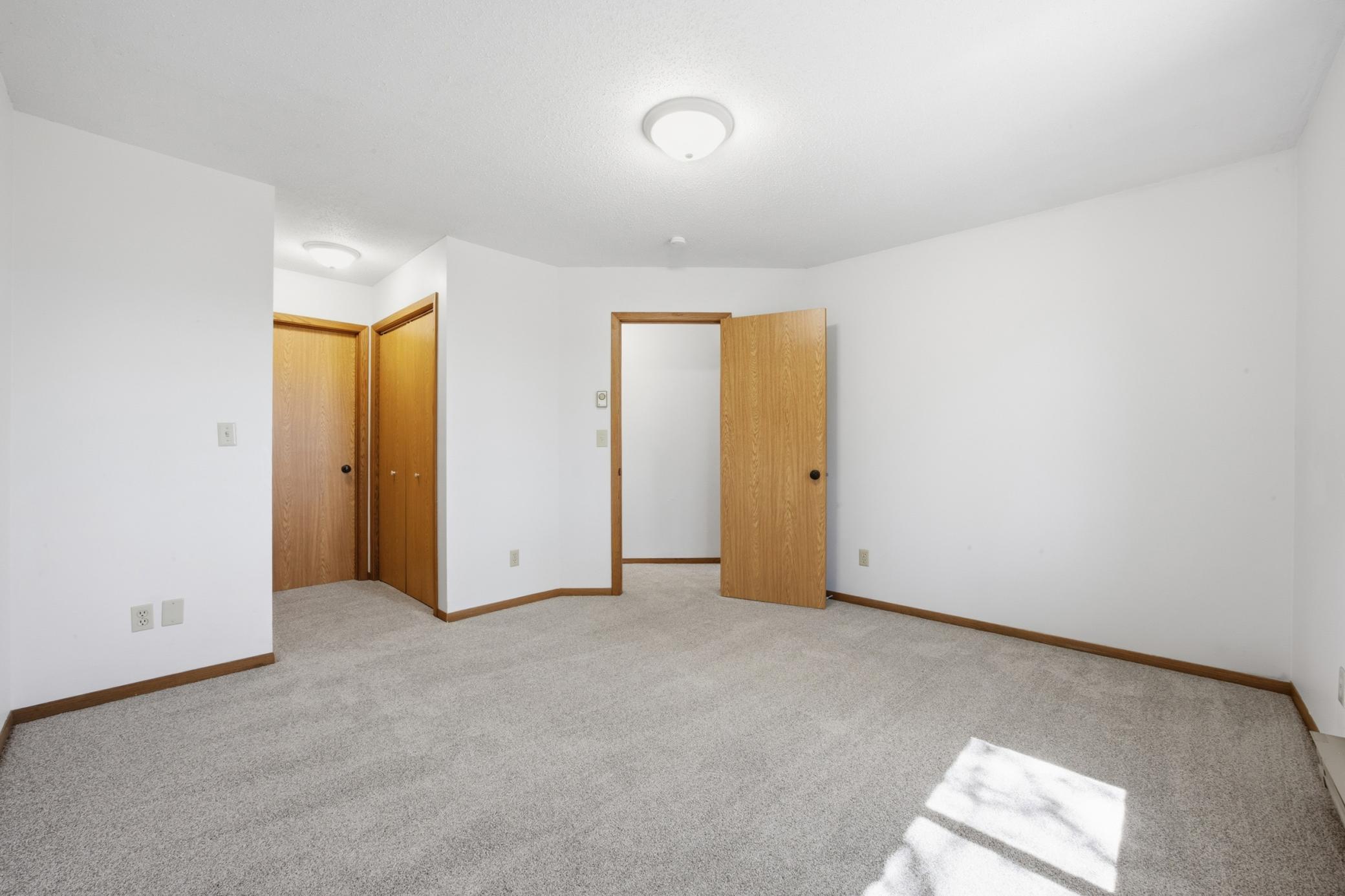 1908 20th Avenue S