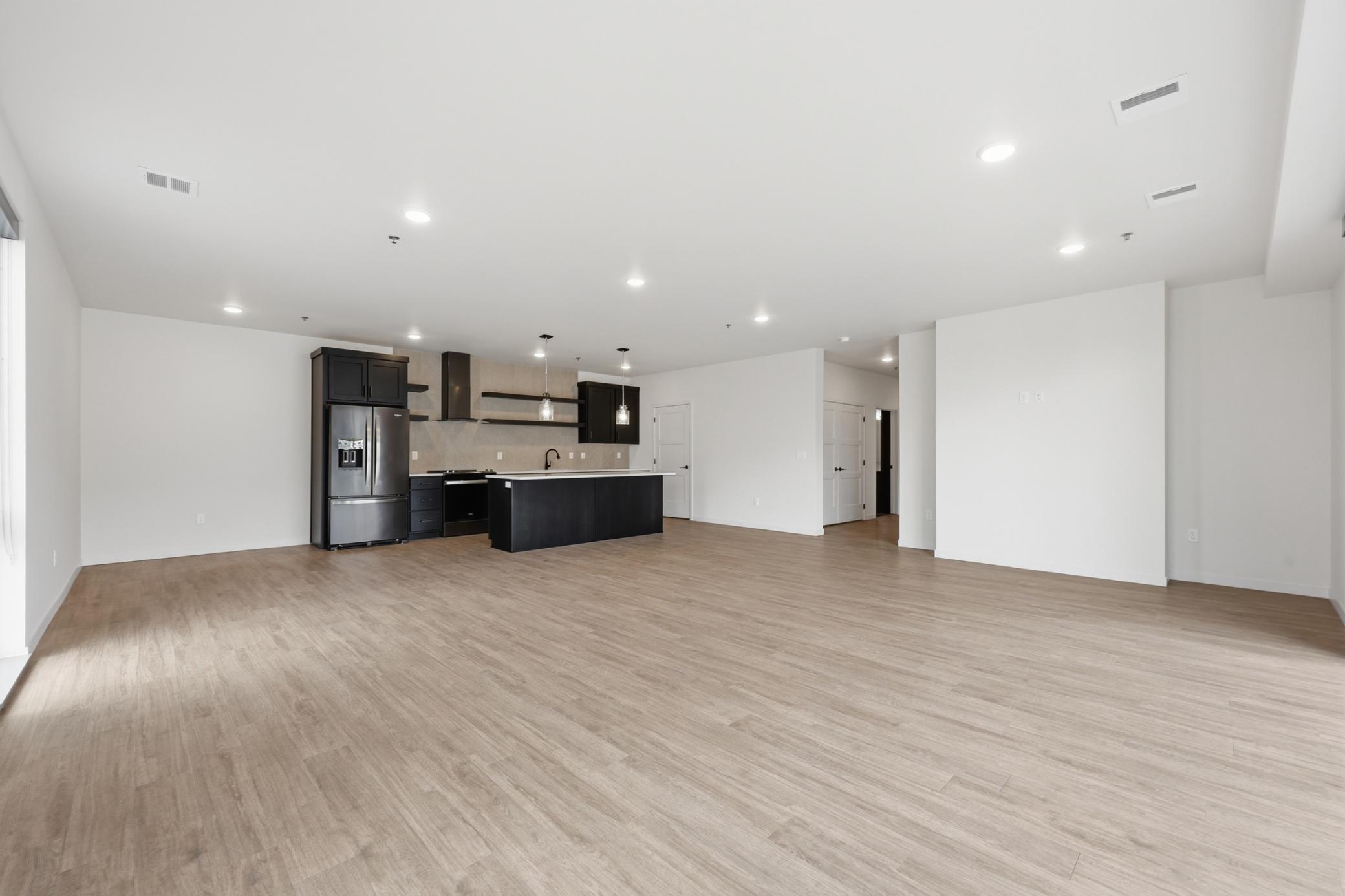 300 Main Avenue Unit: 502