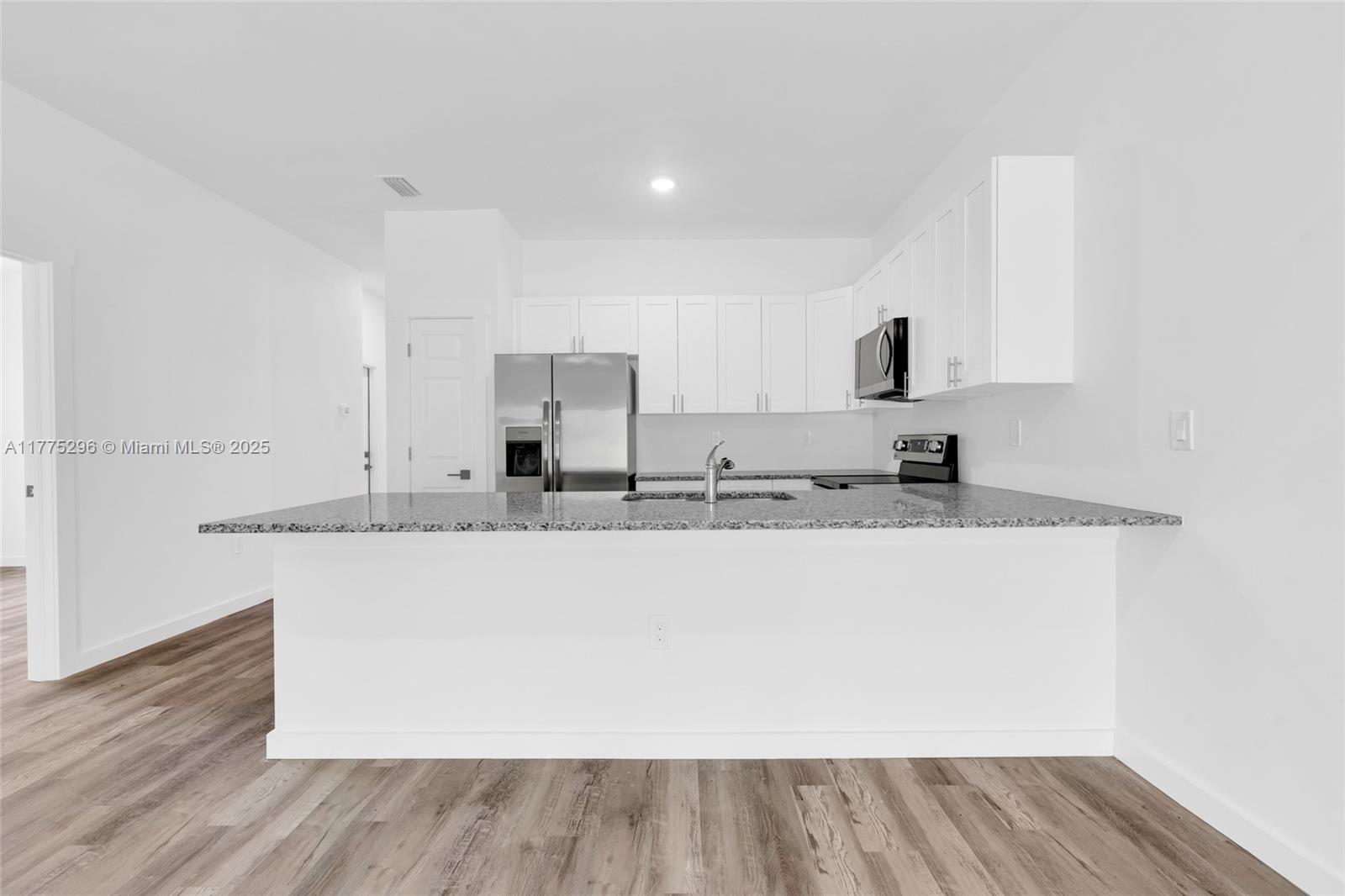 5210 SW 30 ST SW # 5210