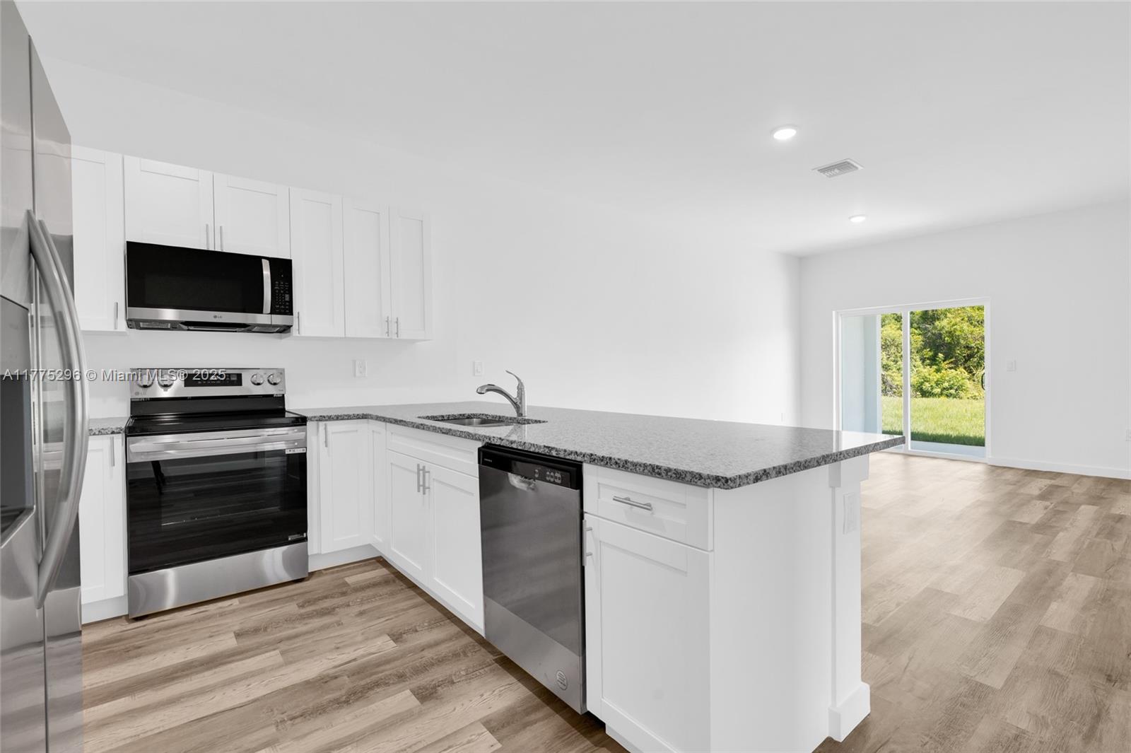 5210 SW 30 ST SW # 5210
