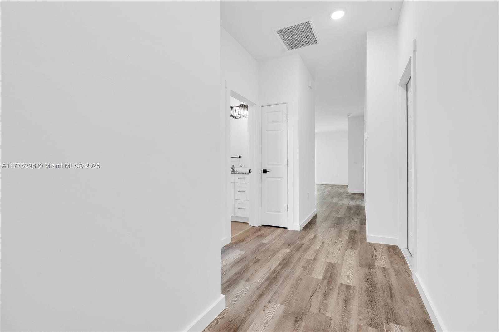 5210 SW 30 ST SW # 5210