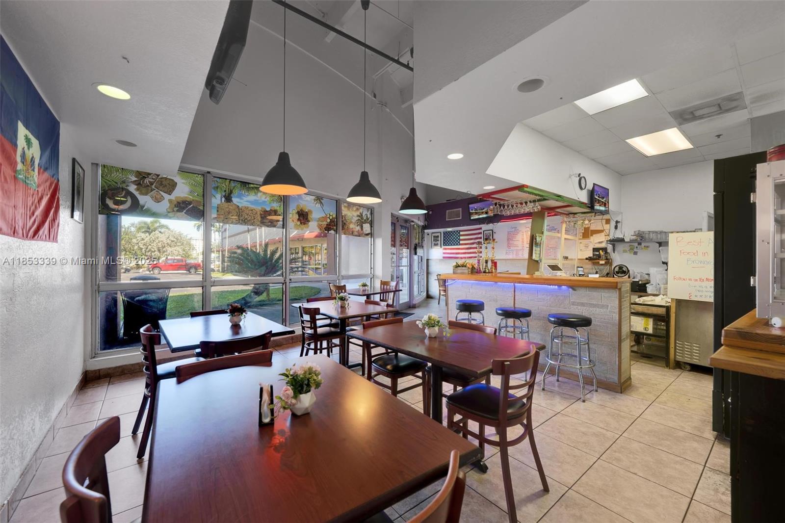 3942 Pembroke Rd