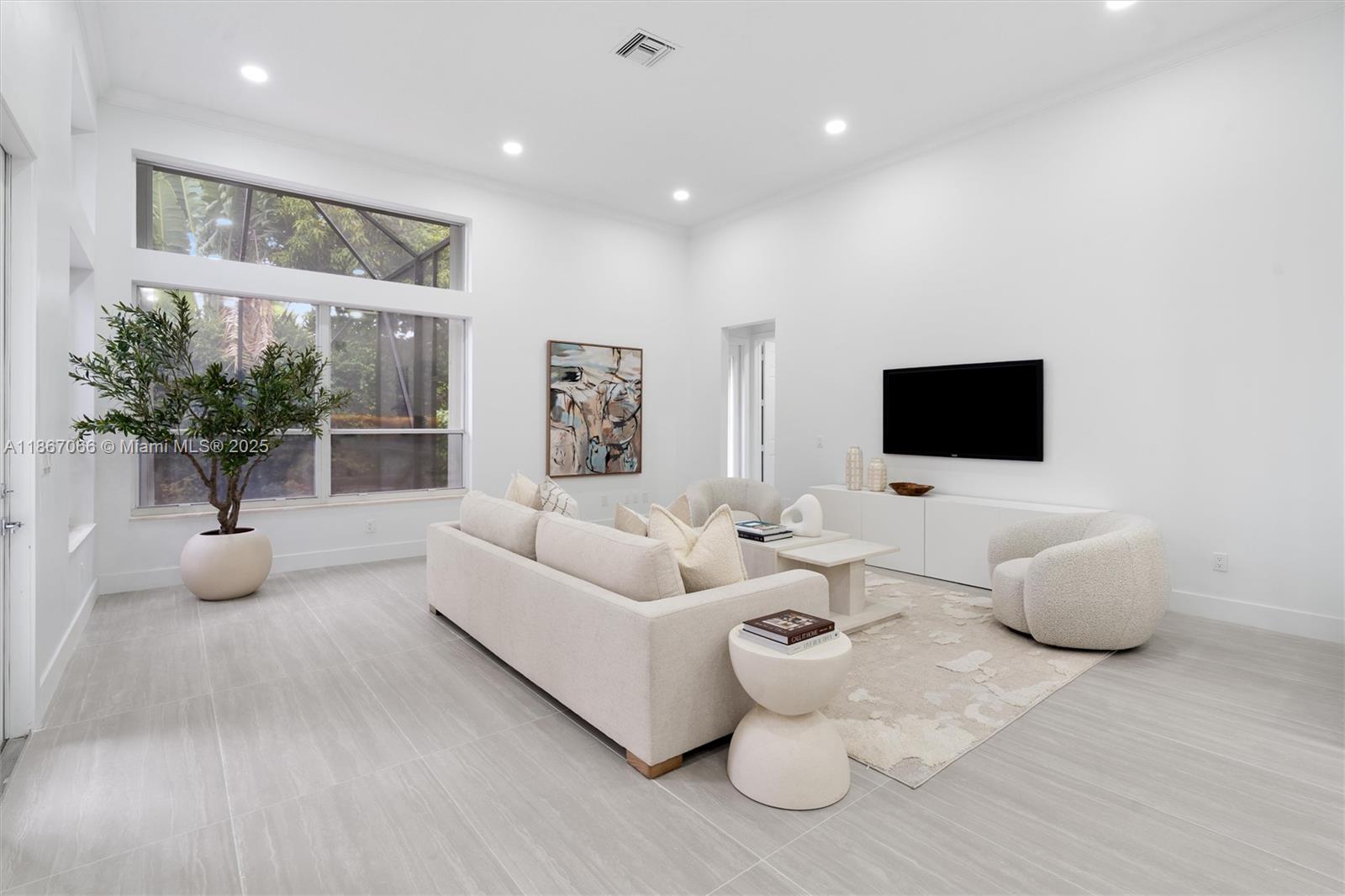 21677 Marigot Dr