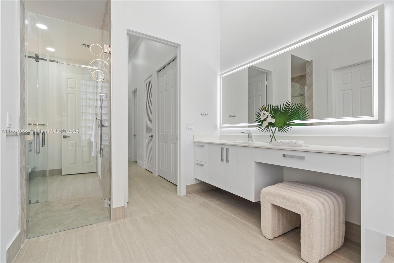 21677 Marigot Dr
