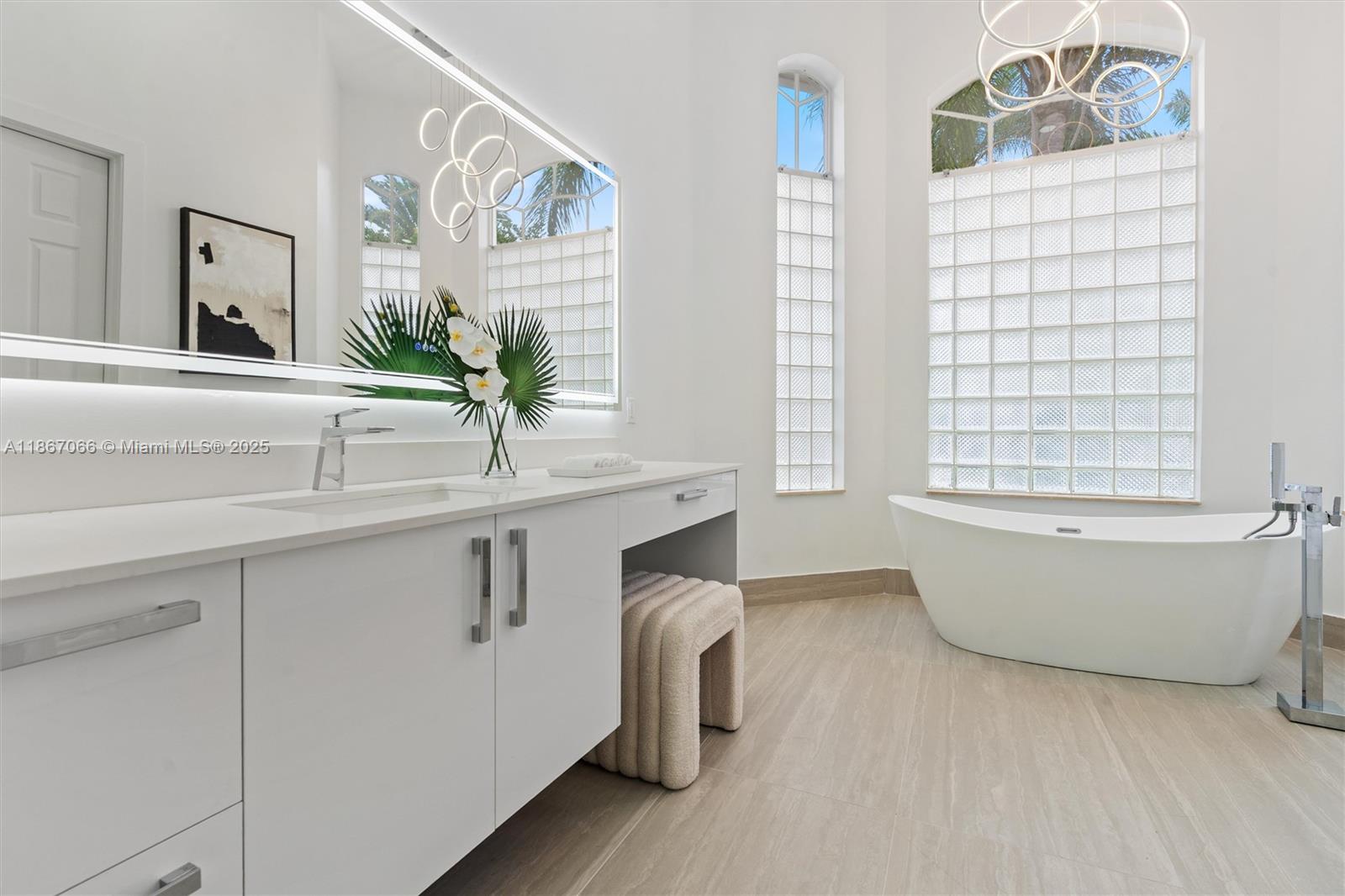 21677 Marigot Dr