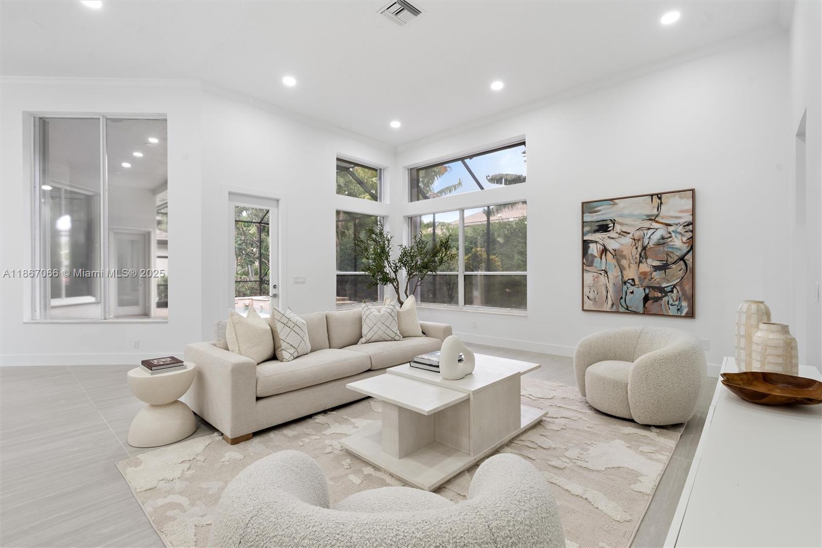 21677 Marigot Dr