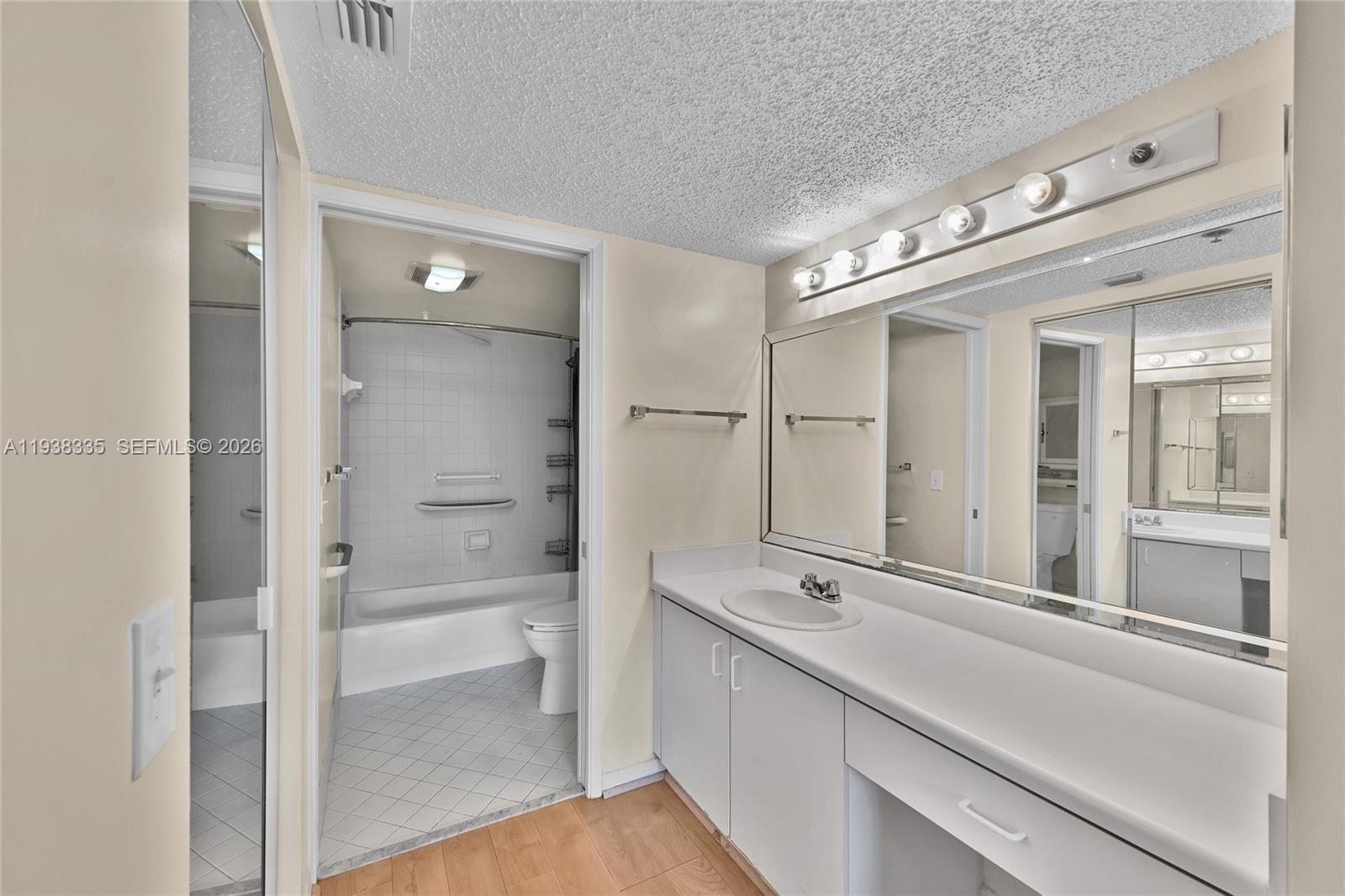 701 SW 142nd Ave # 104S