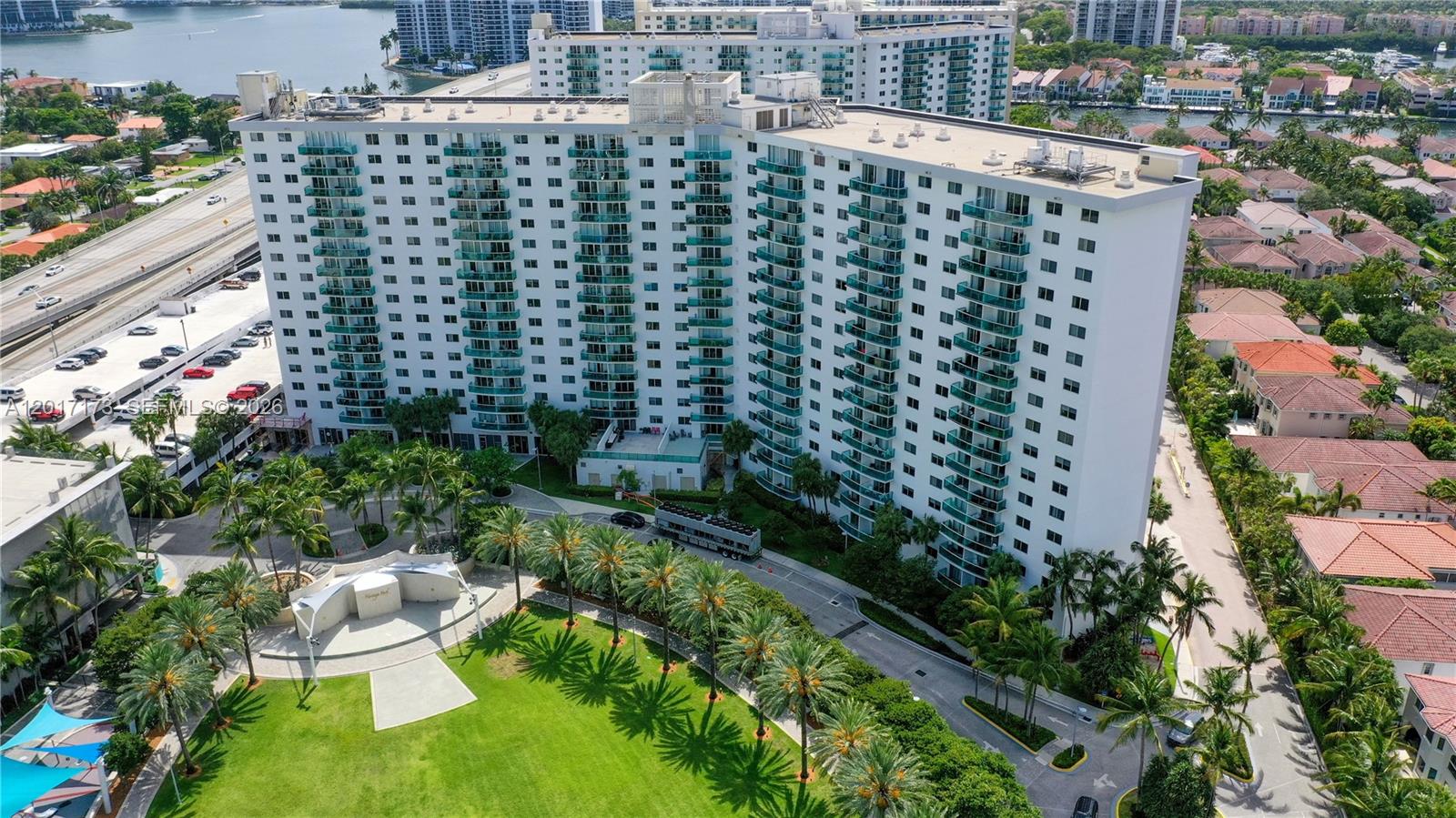 19370 Collins Ave # 621