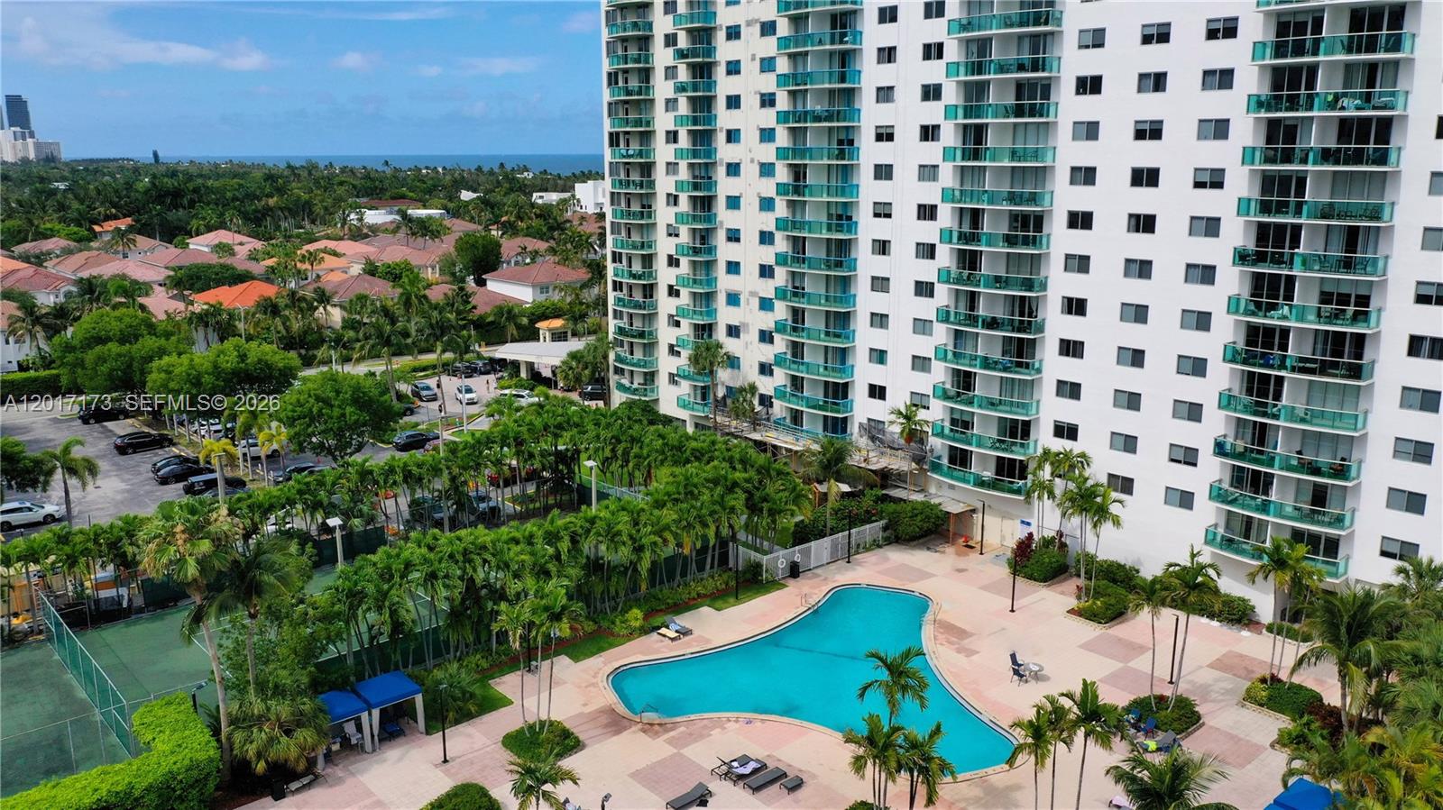 19370 Collins Ave # 621