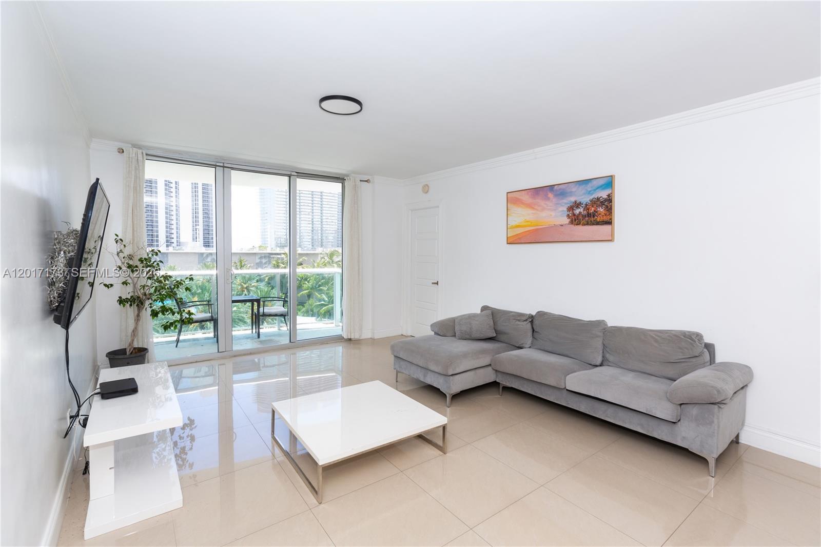 19370 Collins Ave # 621