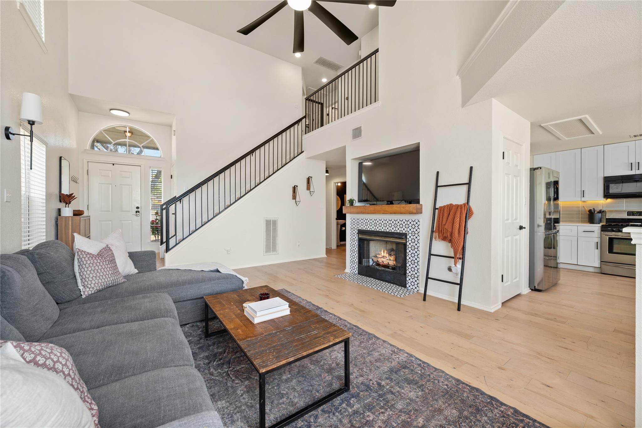 9257 Vigen CIR