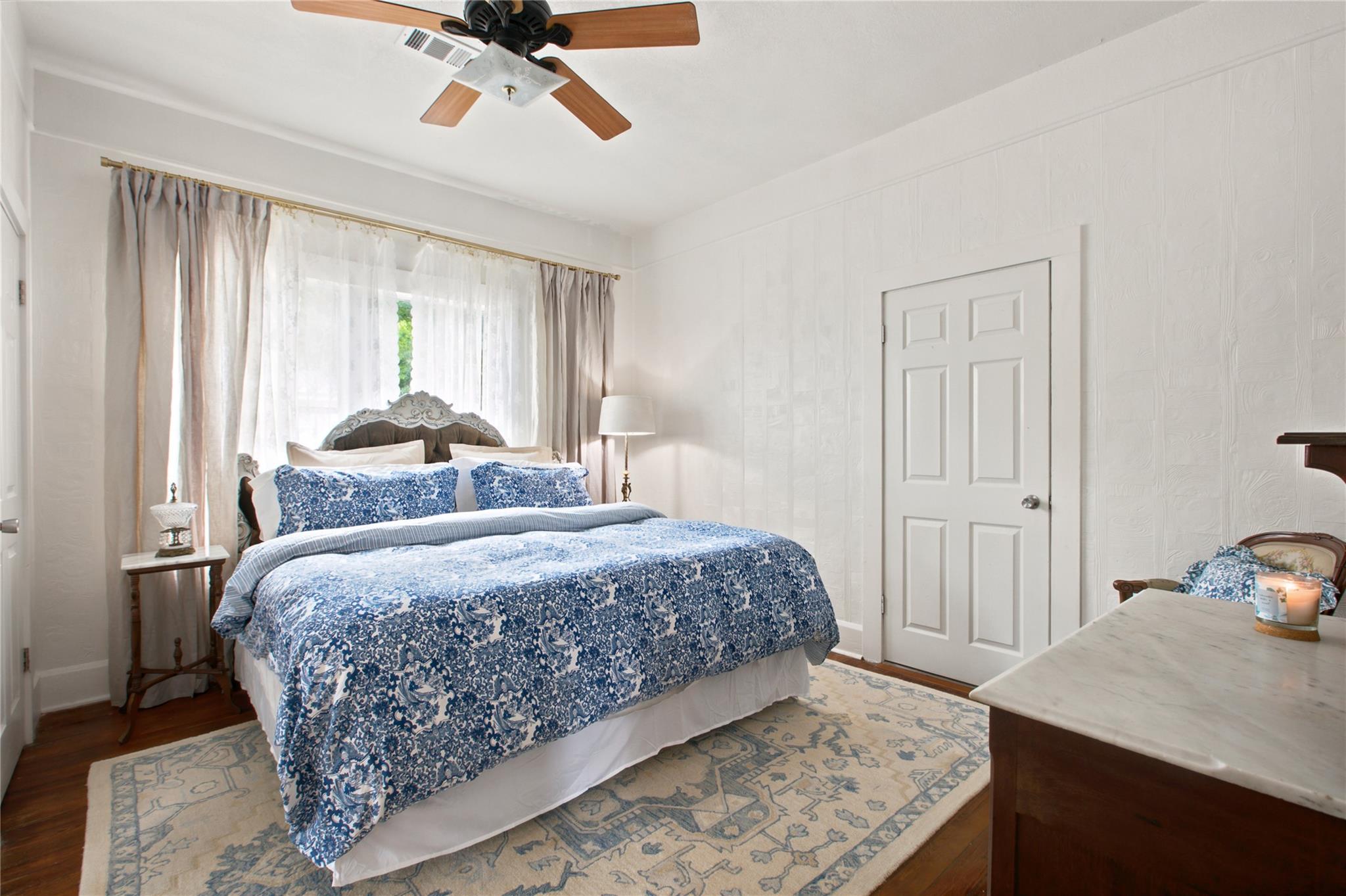 372 Old Lockhart RD