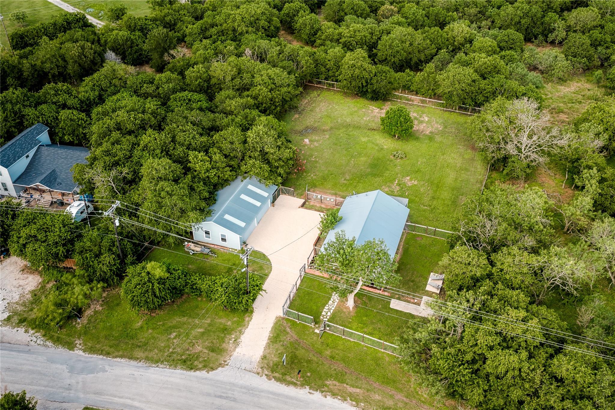 372 Old Lockhart RD