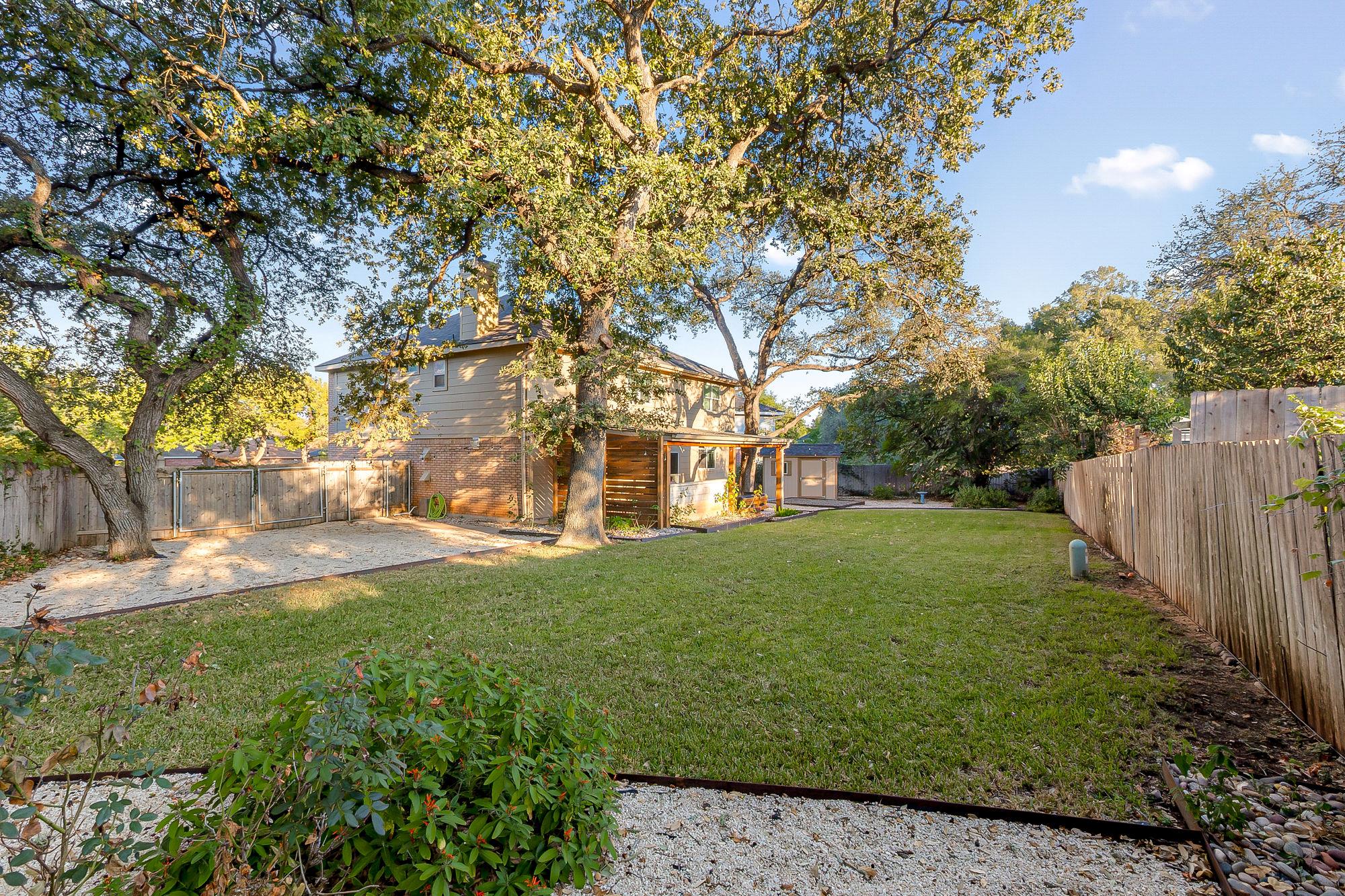 3001 Shoot Out CT, Austin