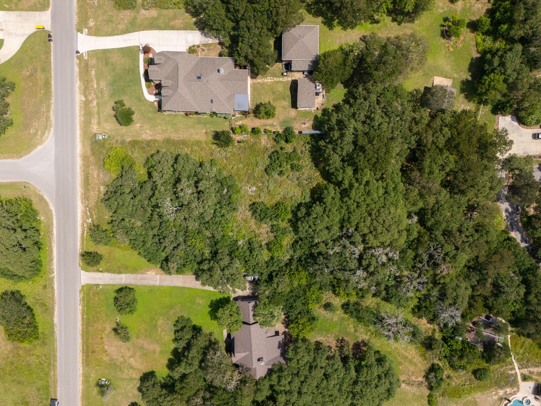 411 Brookhollow