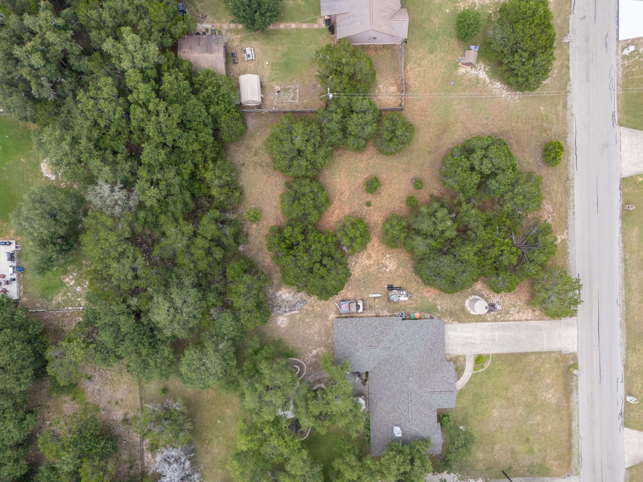 411 Brookhollow
