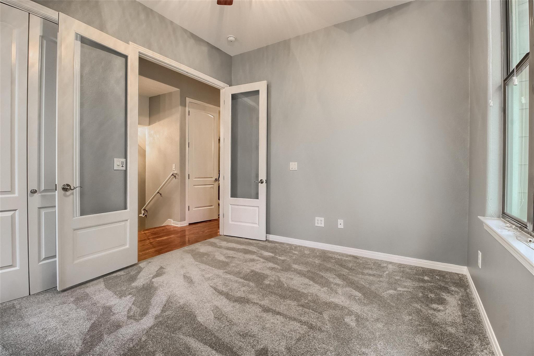 1115 Kinney Ave # 37