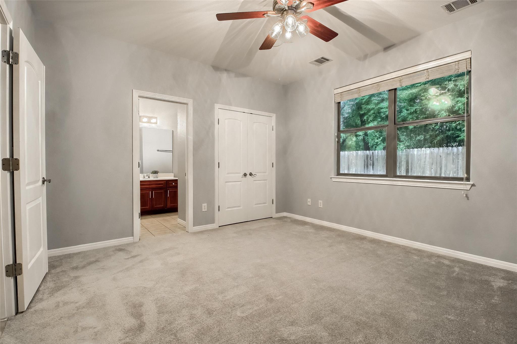 1115 Kinney Ave # 37