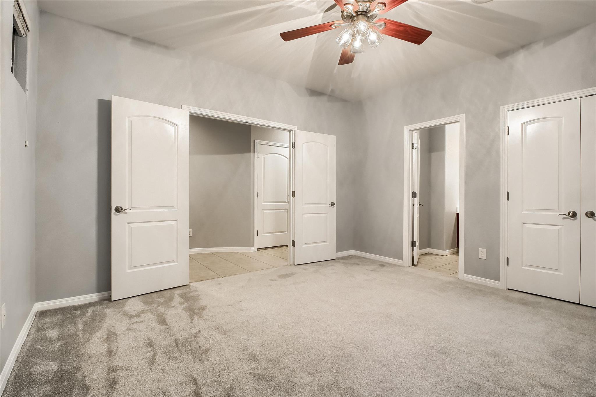 1115 Kinney Ave # 37