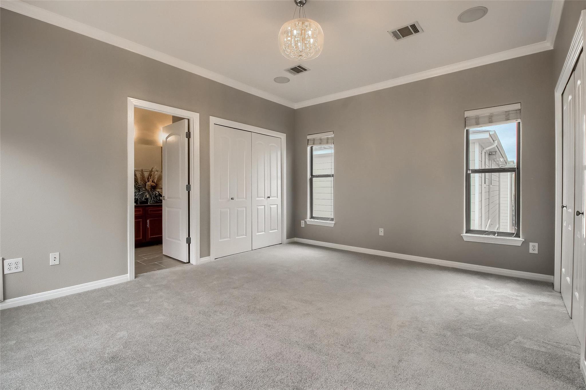 1115 Kinney Ave # 37