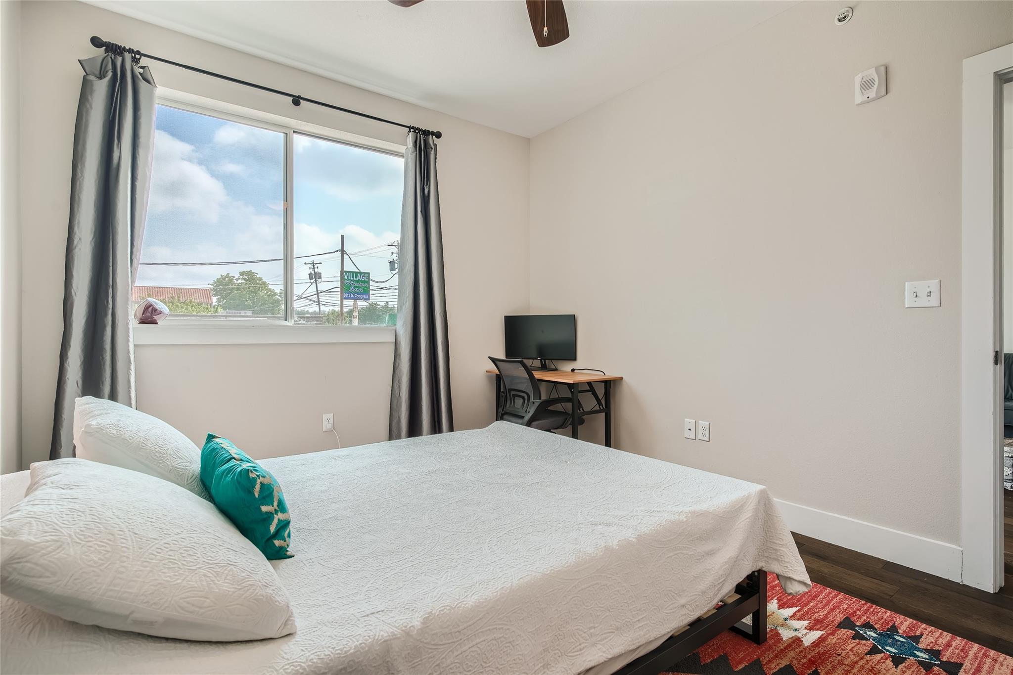 3114 S Congress Ave # 201