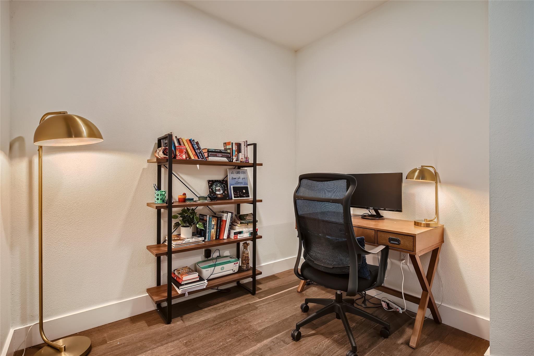 3114 S Congress Ave # 201