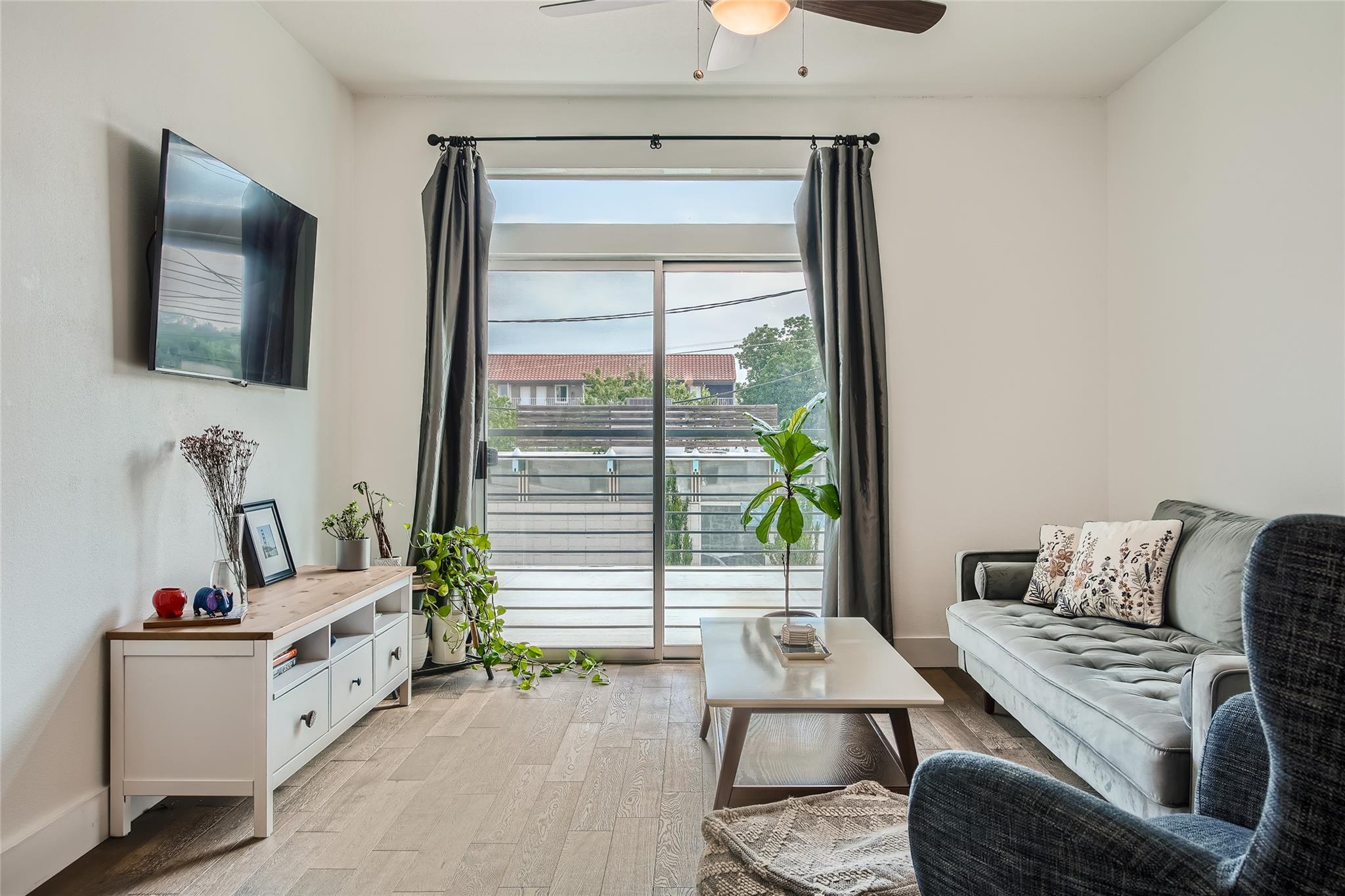 3114 S Congress Ave # 201