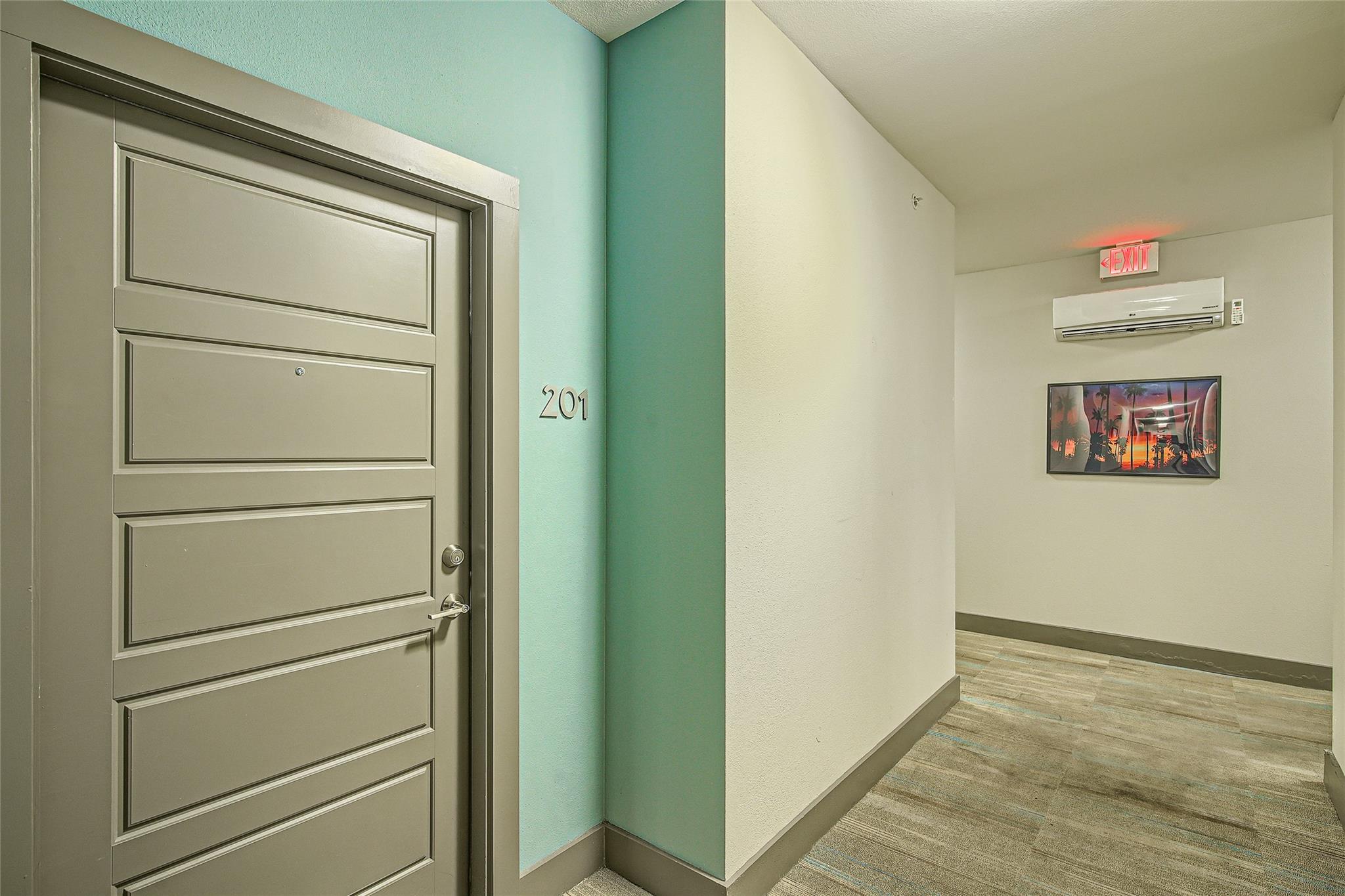 3114 S Congress Ave # 201