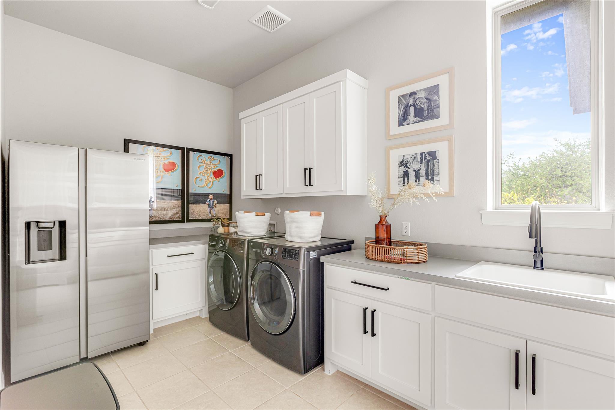 438 Premier Park LOOP